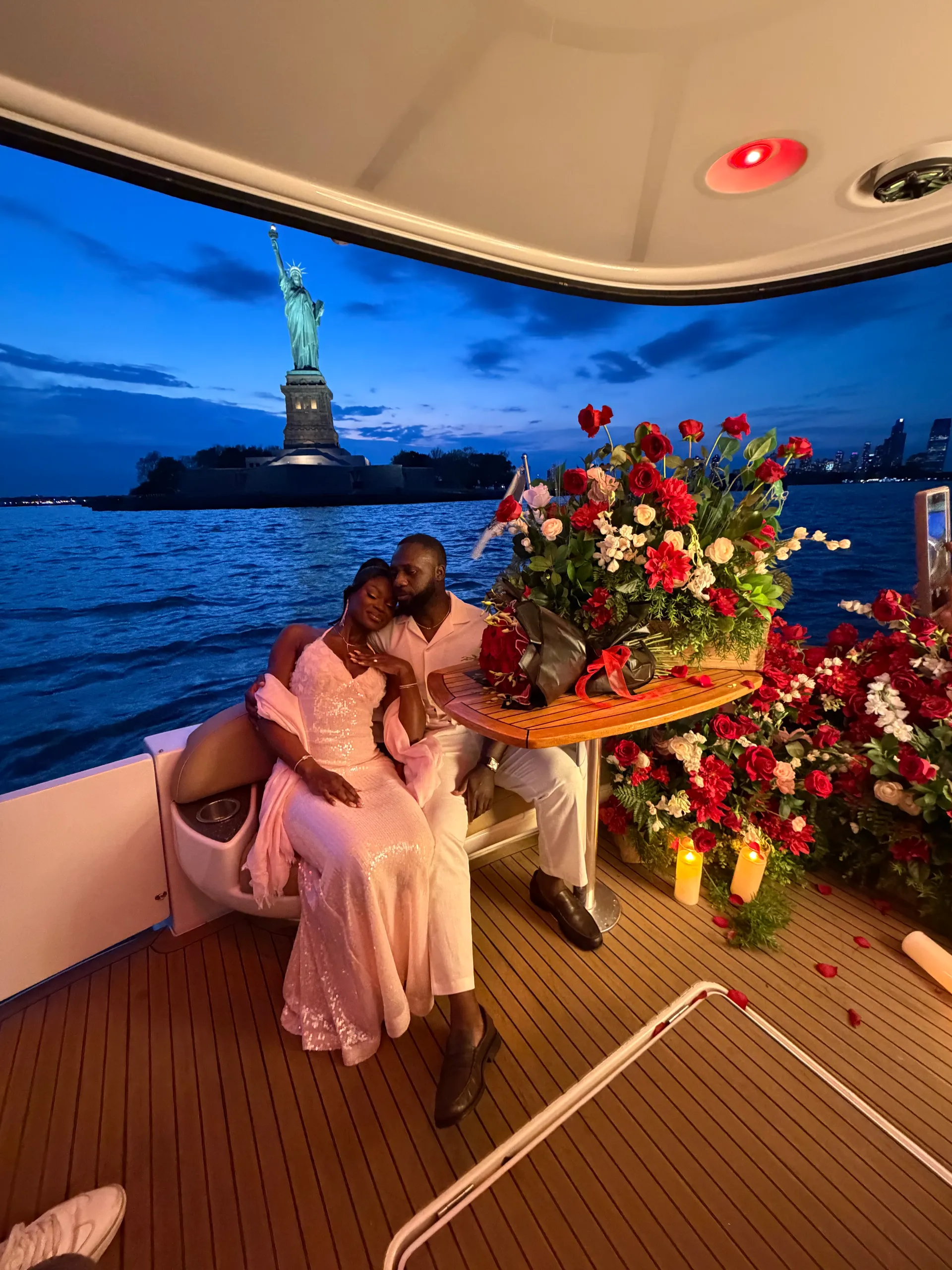 NYC’s BEST 50ft LUXURY MERIDIAN YACHT!!! WITH SEAKEEPER STABILIZER 
