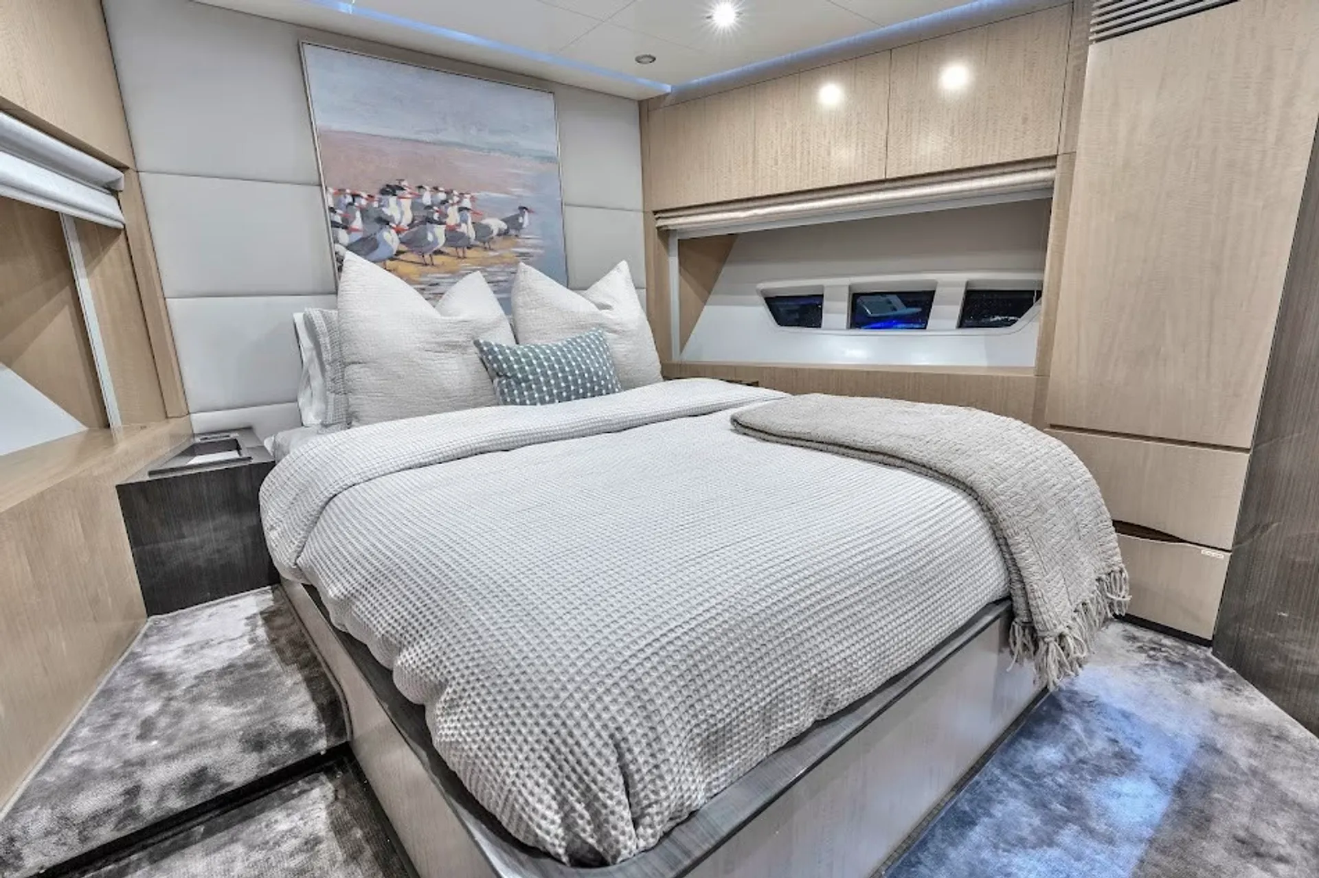 Azimut 88 Fly in Miami, FL — photo 10