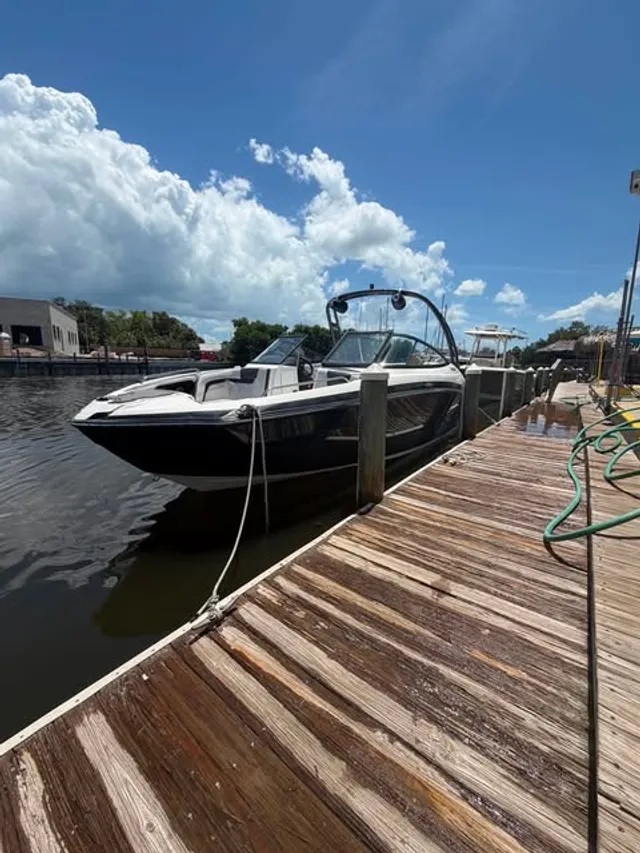 Rent a YAMAHA jet boat in St. Petersburg, FL near me