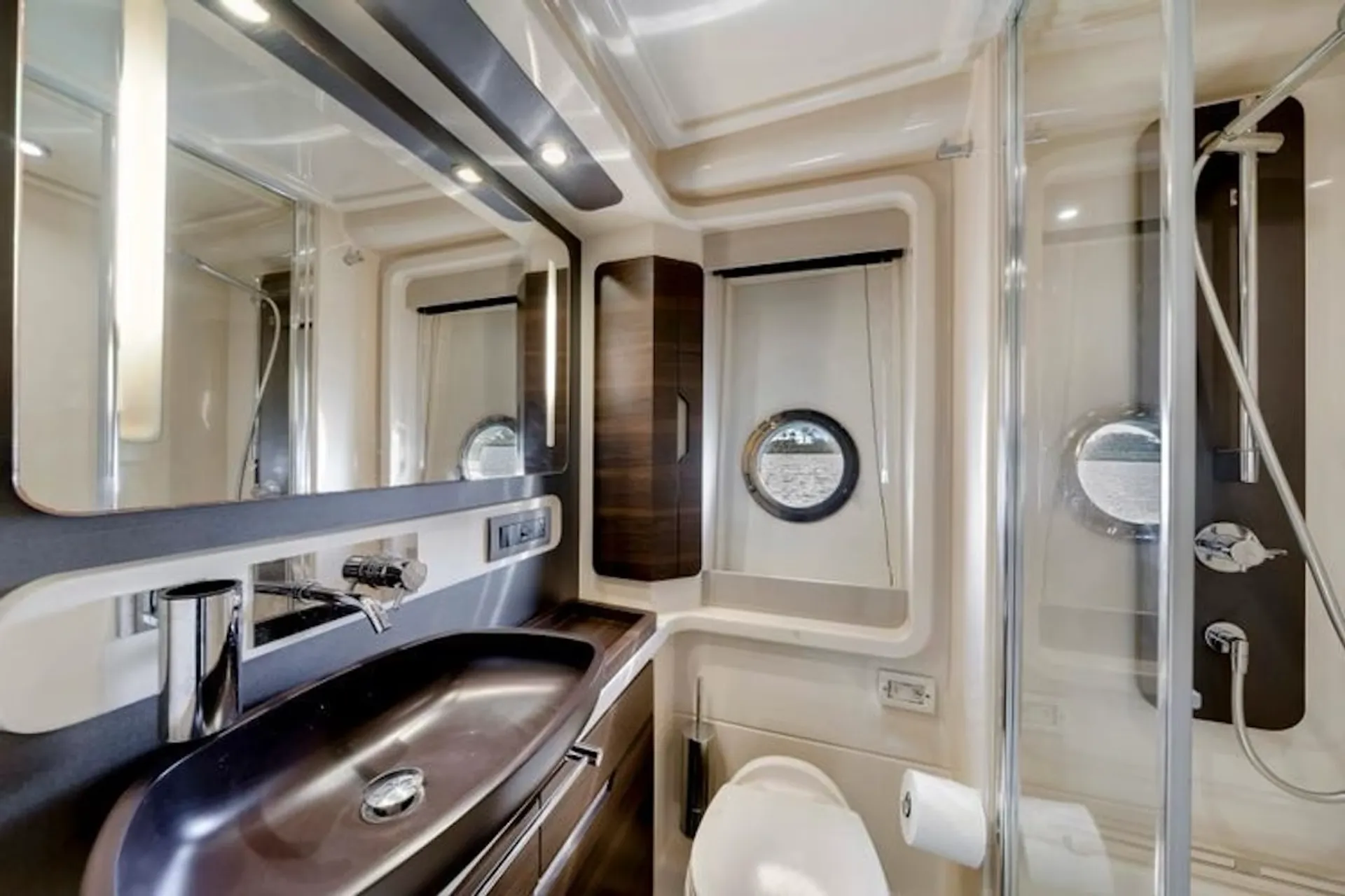 Azimut 50 fly in Miami Beach, FL — photo 4