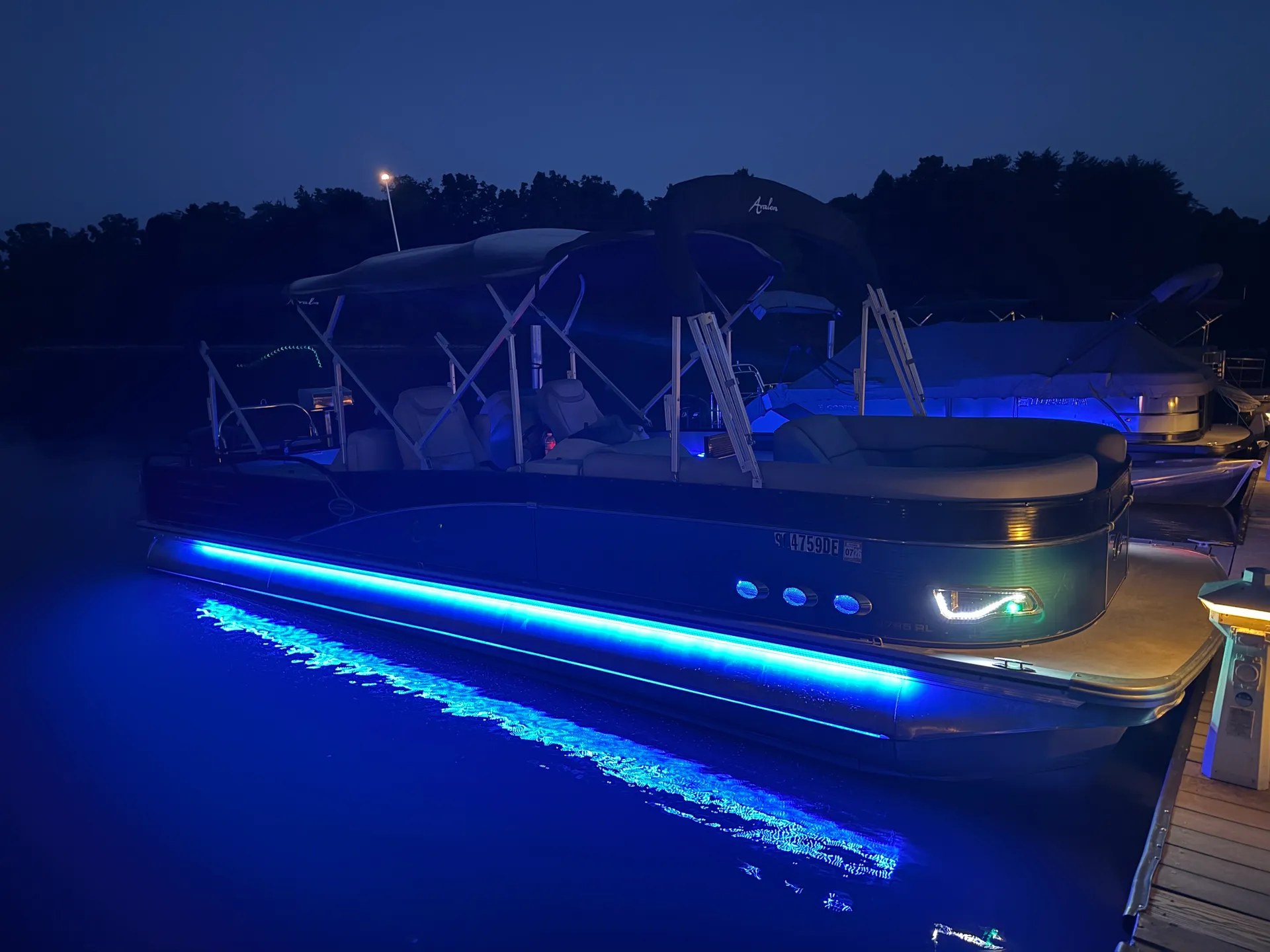 AVALON PONTOONS 27' AMBASSADOR REAR LOUNGE in Vonore, TN — photo 7
