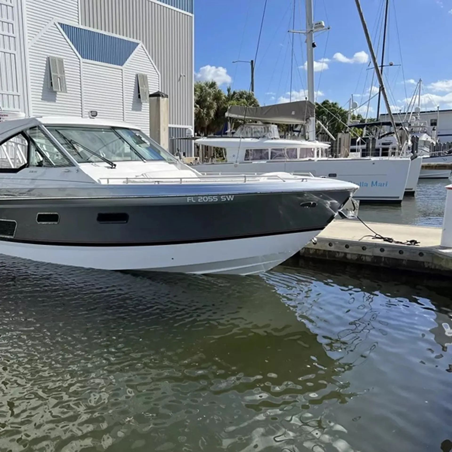 FORMULA BY THUNDERBIRD 380 SUPER SPORT CROSSOVER in Fort Pierce, FL — photo 9