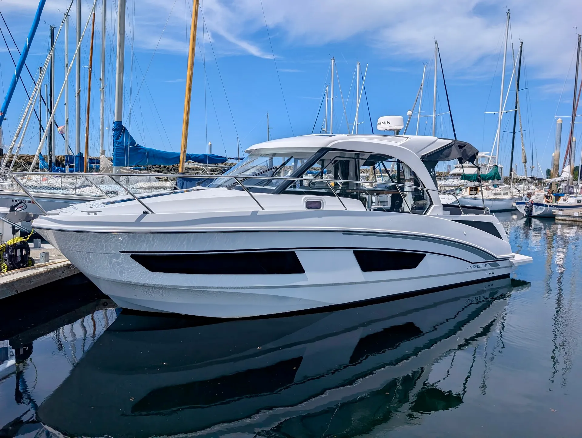 Beneteau USA Antares 9 in Seattle, WA