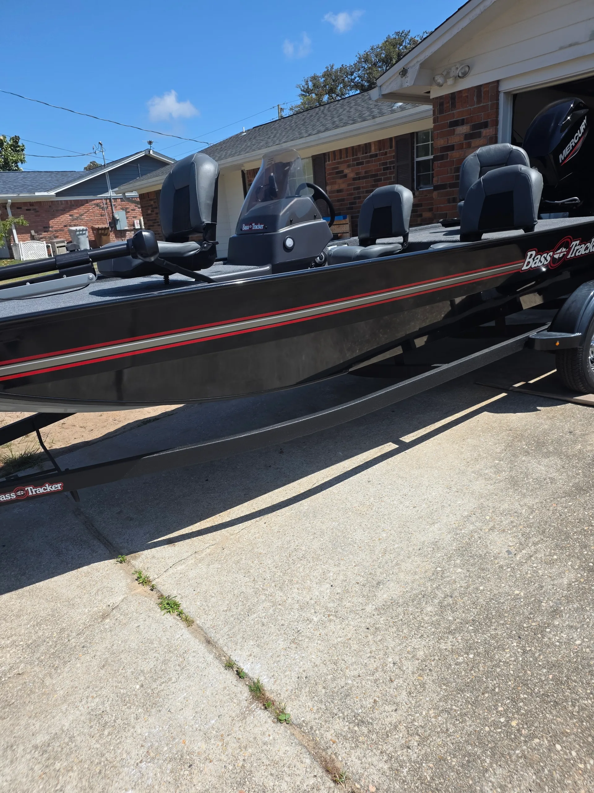 TRACKER BY TRACKER MARINE BASS TRACKER CLASSIC XL in Navarre, FL — photo 2
