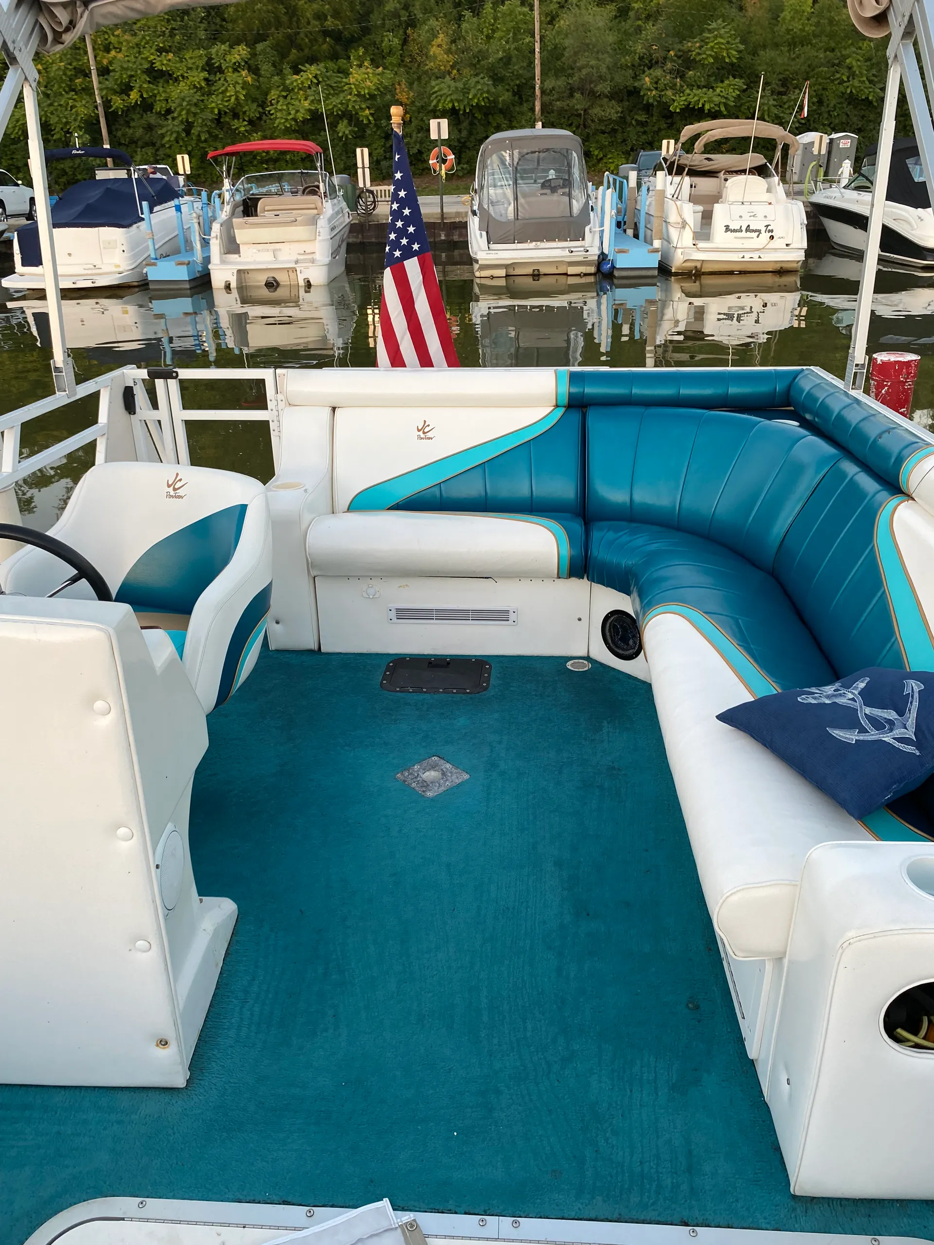 JC AND NEPTOON PONTOON 266 TRITOON in Rossford, OH — photo 4