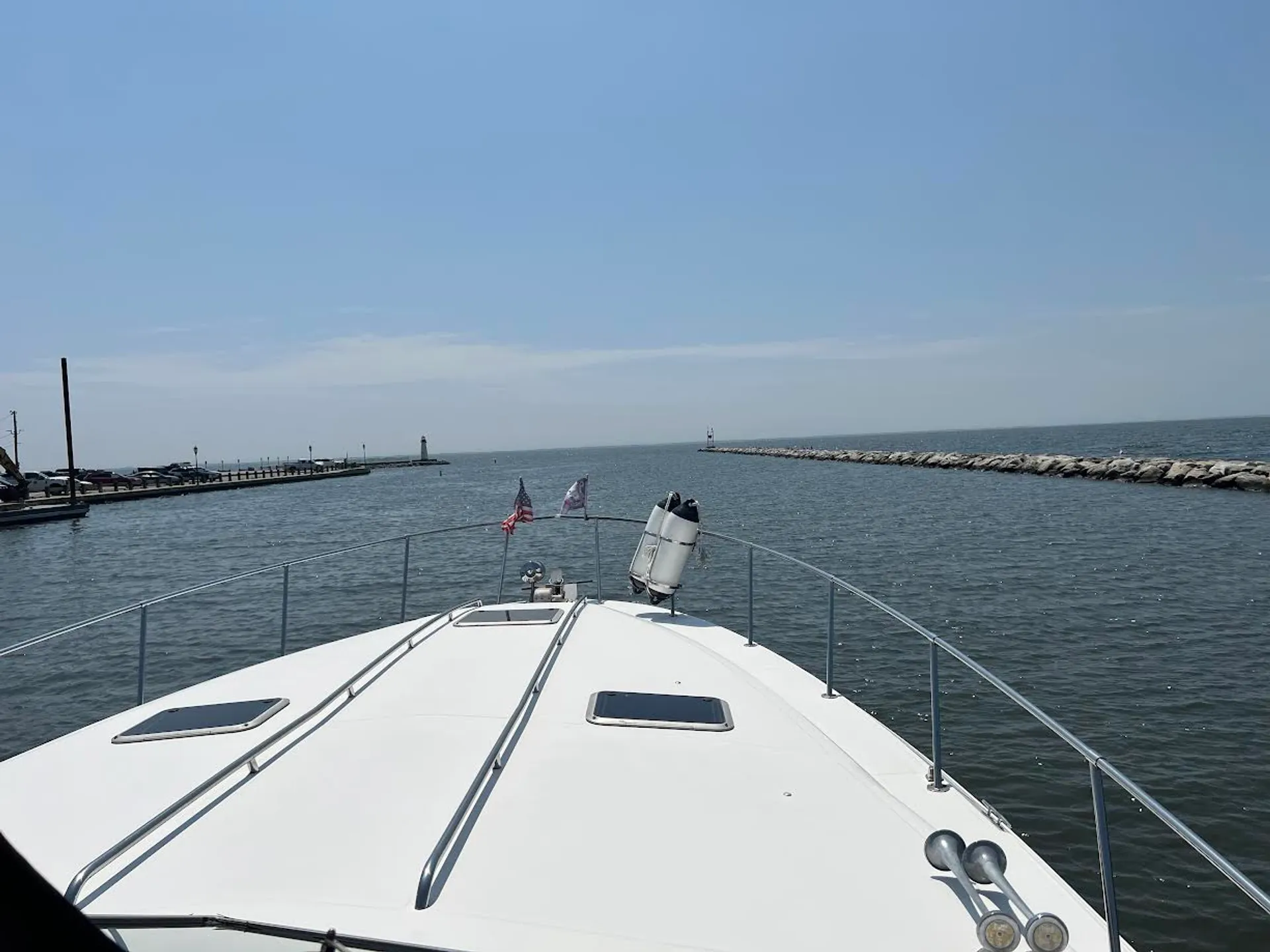 SEA RAY BOATS 350 SUNDANCER in Patchogue, NY — photo 2