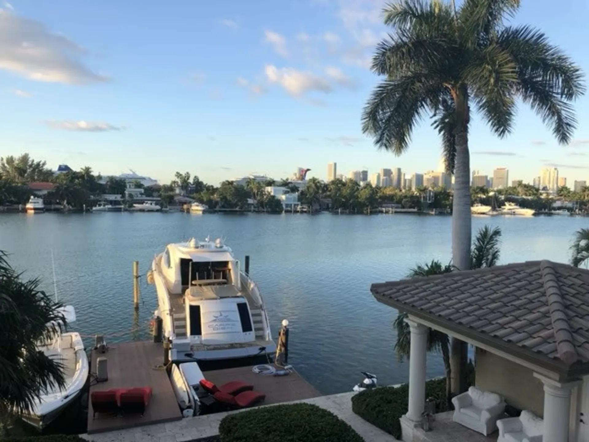 Lazzara 75 LSX in Miami Beach, FL — photo 4