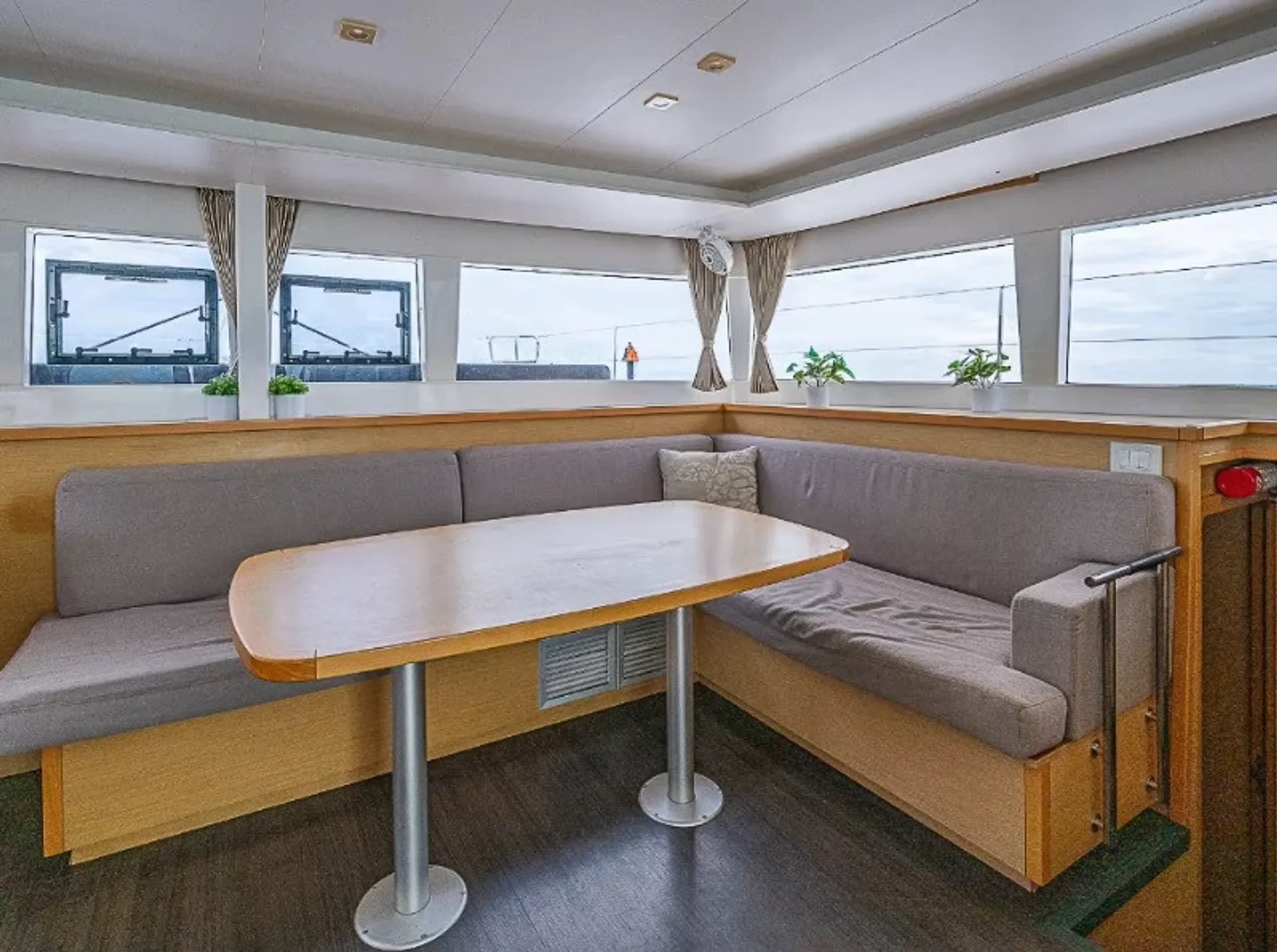 Lagoon Catamaran 450F in Key West, FL — photo 6