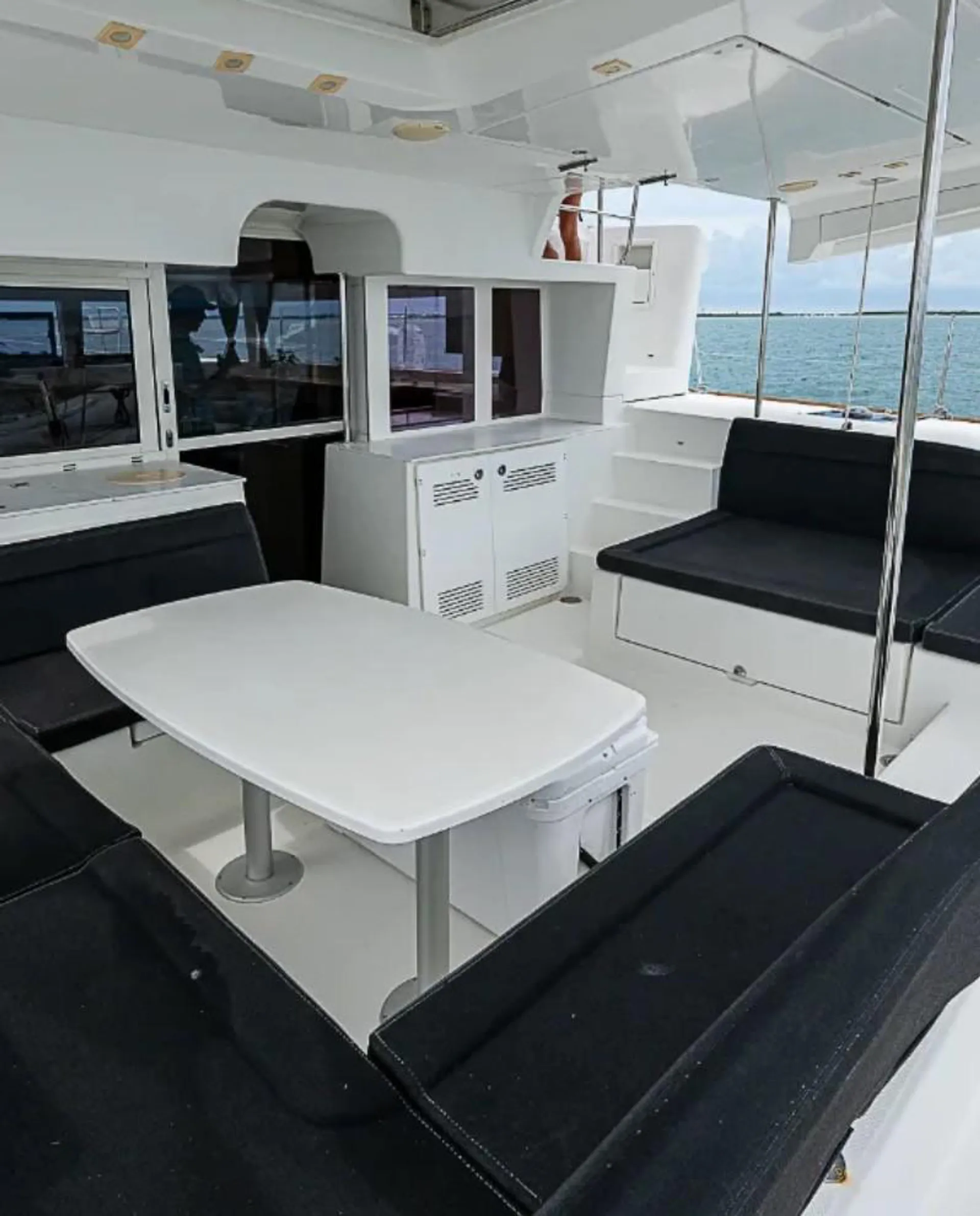 Lagoon Catamaran 450F in Key West, FL — photo 2