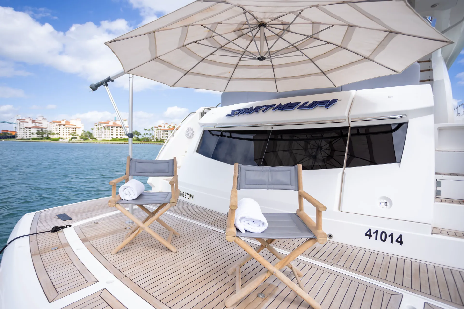 Sunseeker 80 Yacht in Miami Beach, FL — photo 10