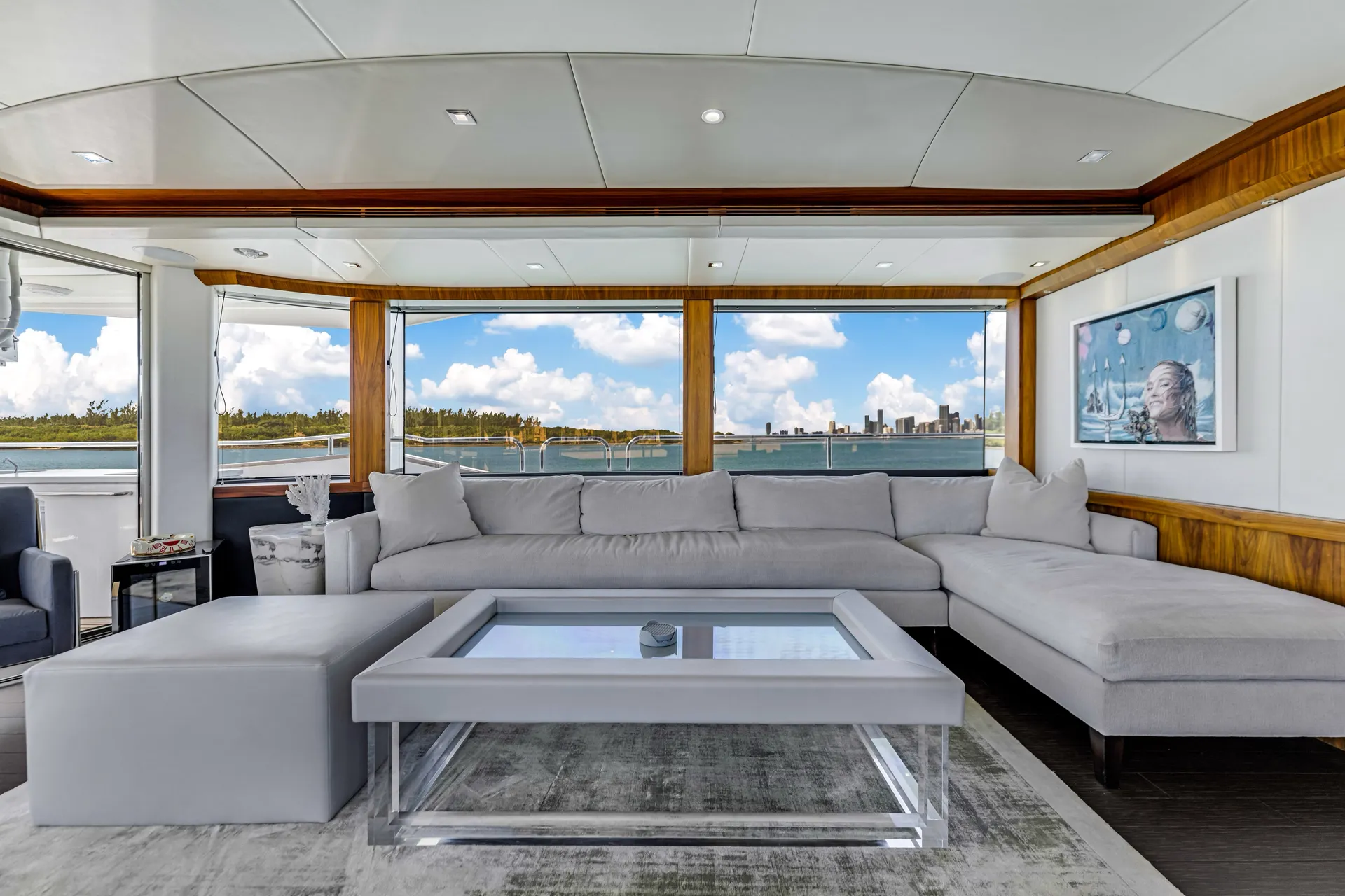 Sunseeker  96 Yacht in Miami Beach, FL — photo 3