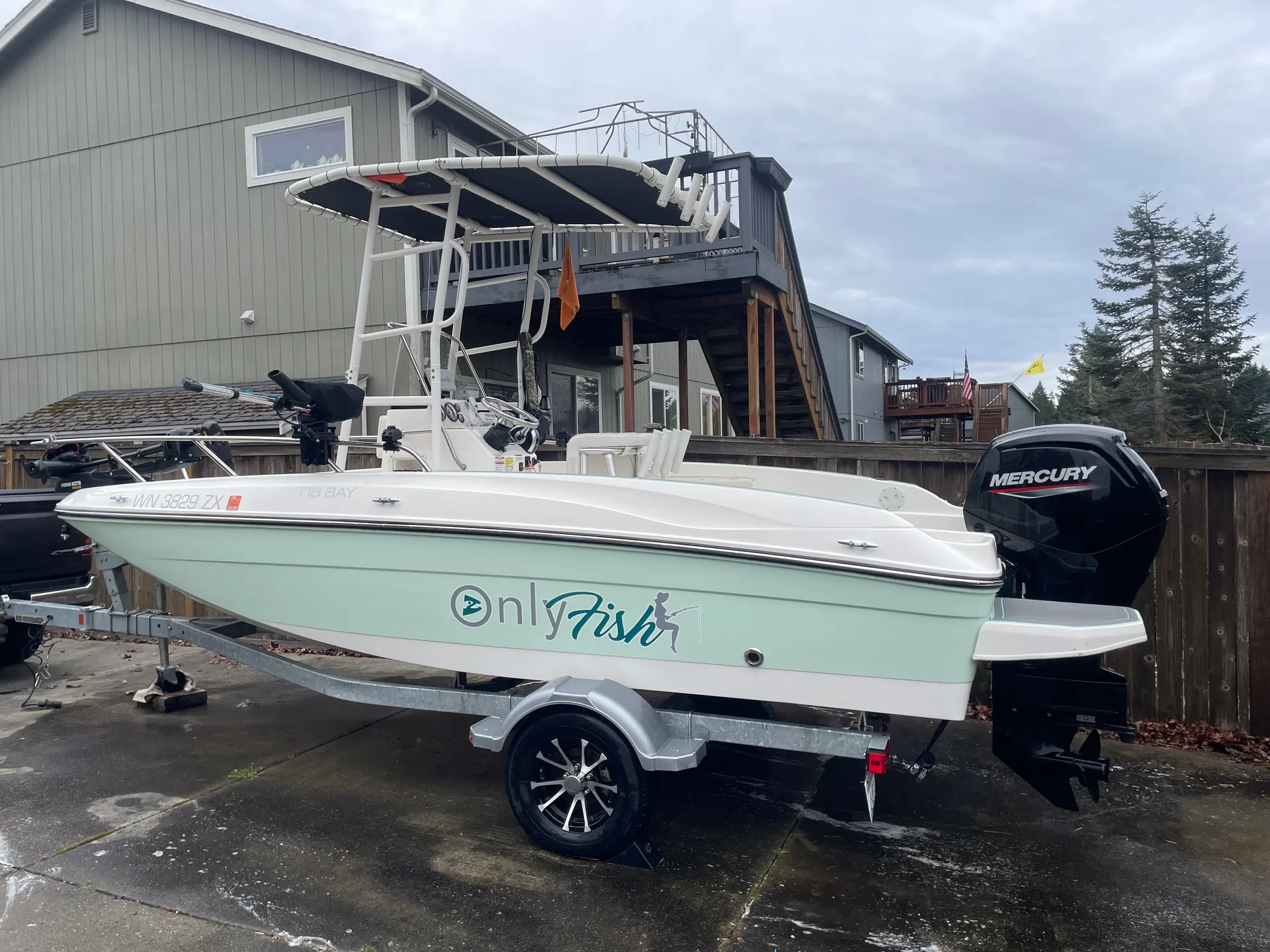 BAYLINER T18 BAY in Yelm, WA — photo 3