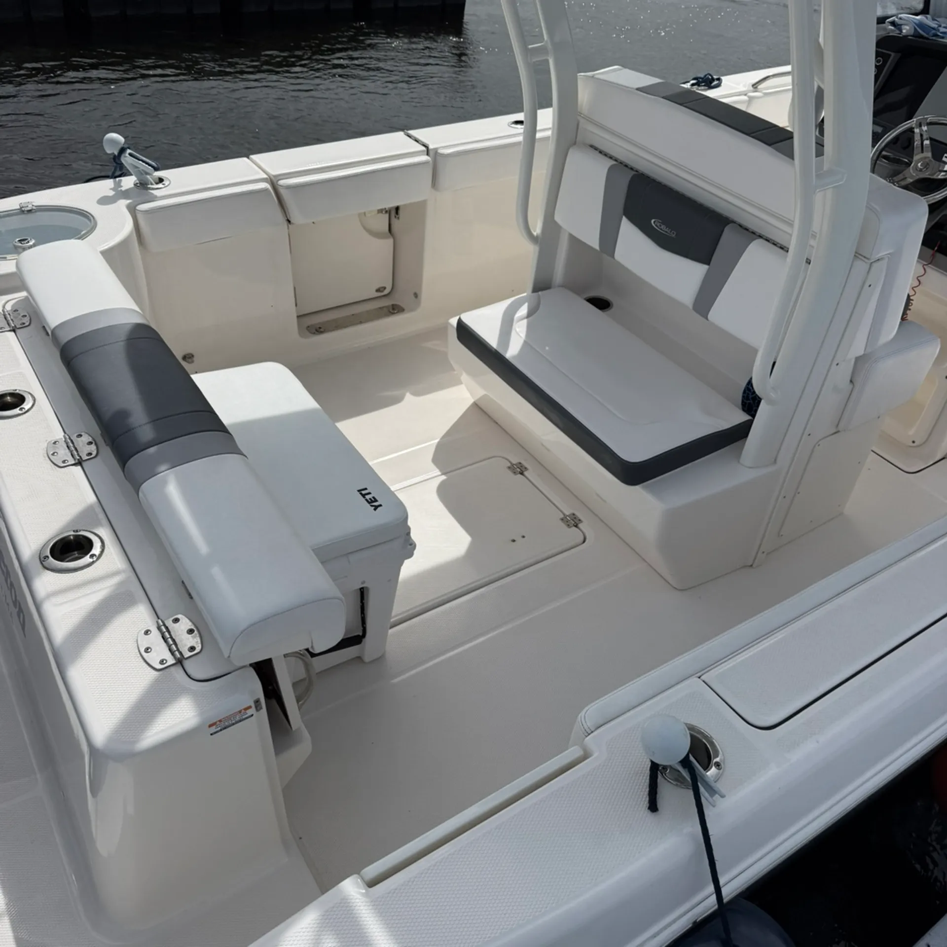 ROBALO R272 in Newburyport, MA — photo 6