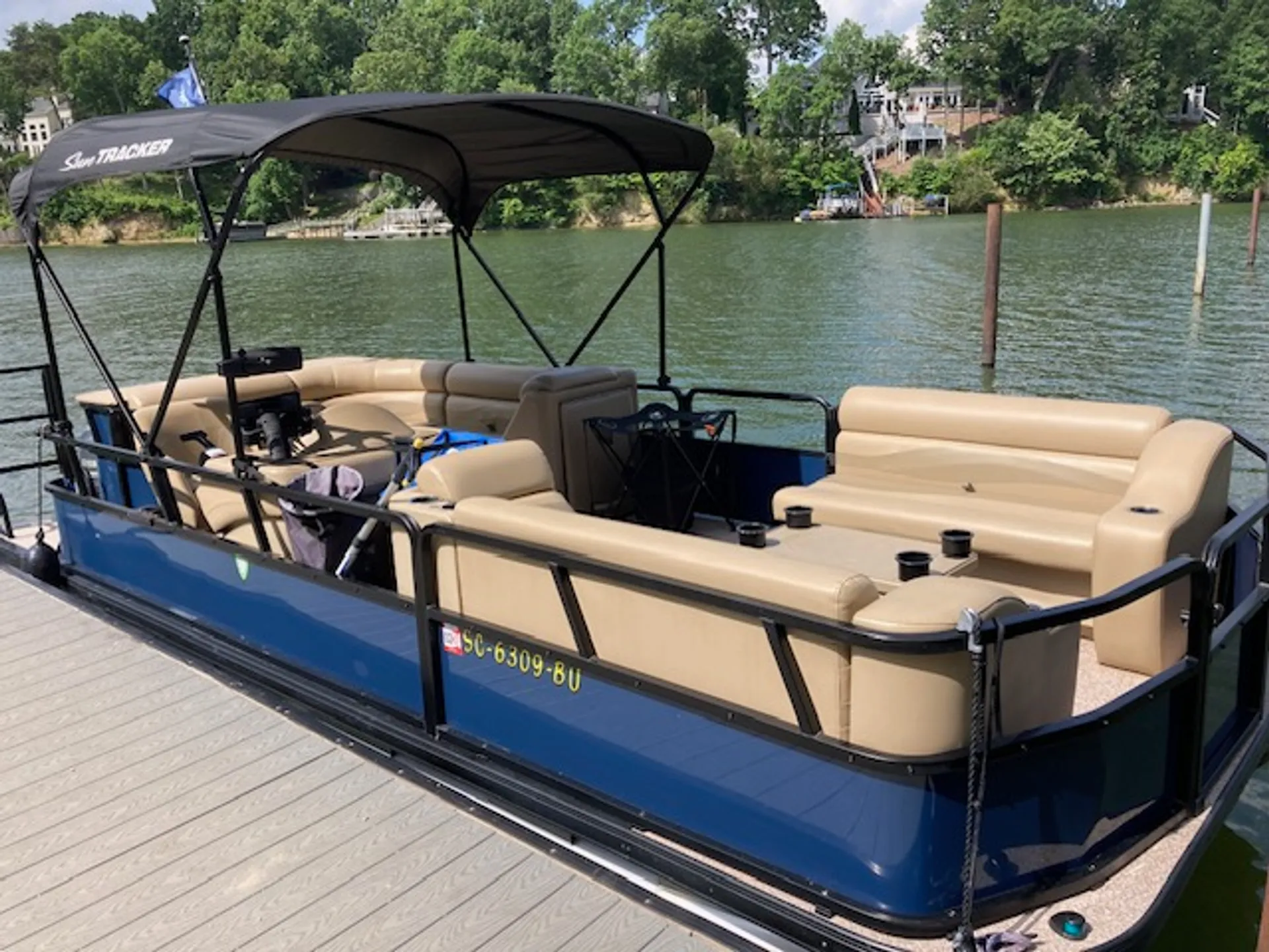 SUN TRACKER BY TRACKER MARINE PARTY BARGE 21 SIGNATURE  in Clover, SC — photo 3