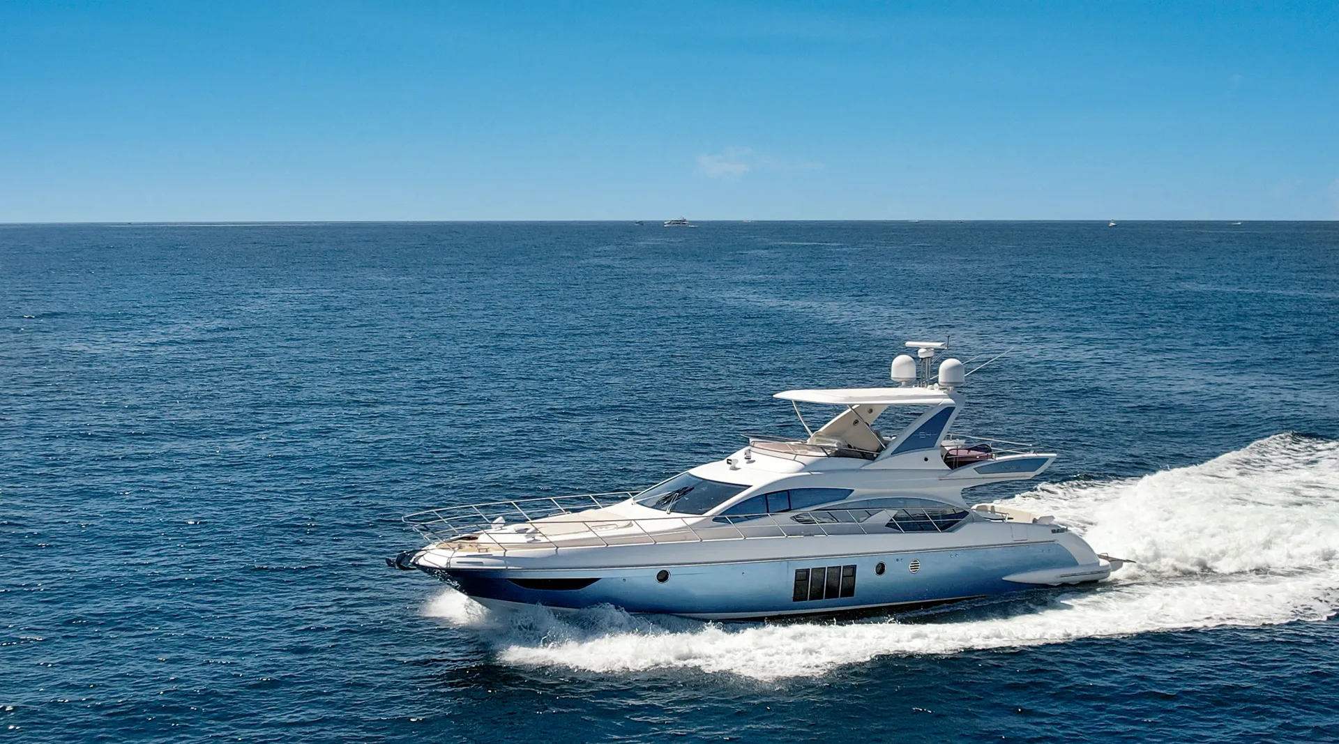 Azimut  64 Flybridge in Fort Lauderdale, FL — photo 7