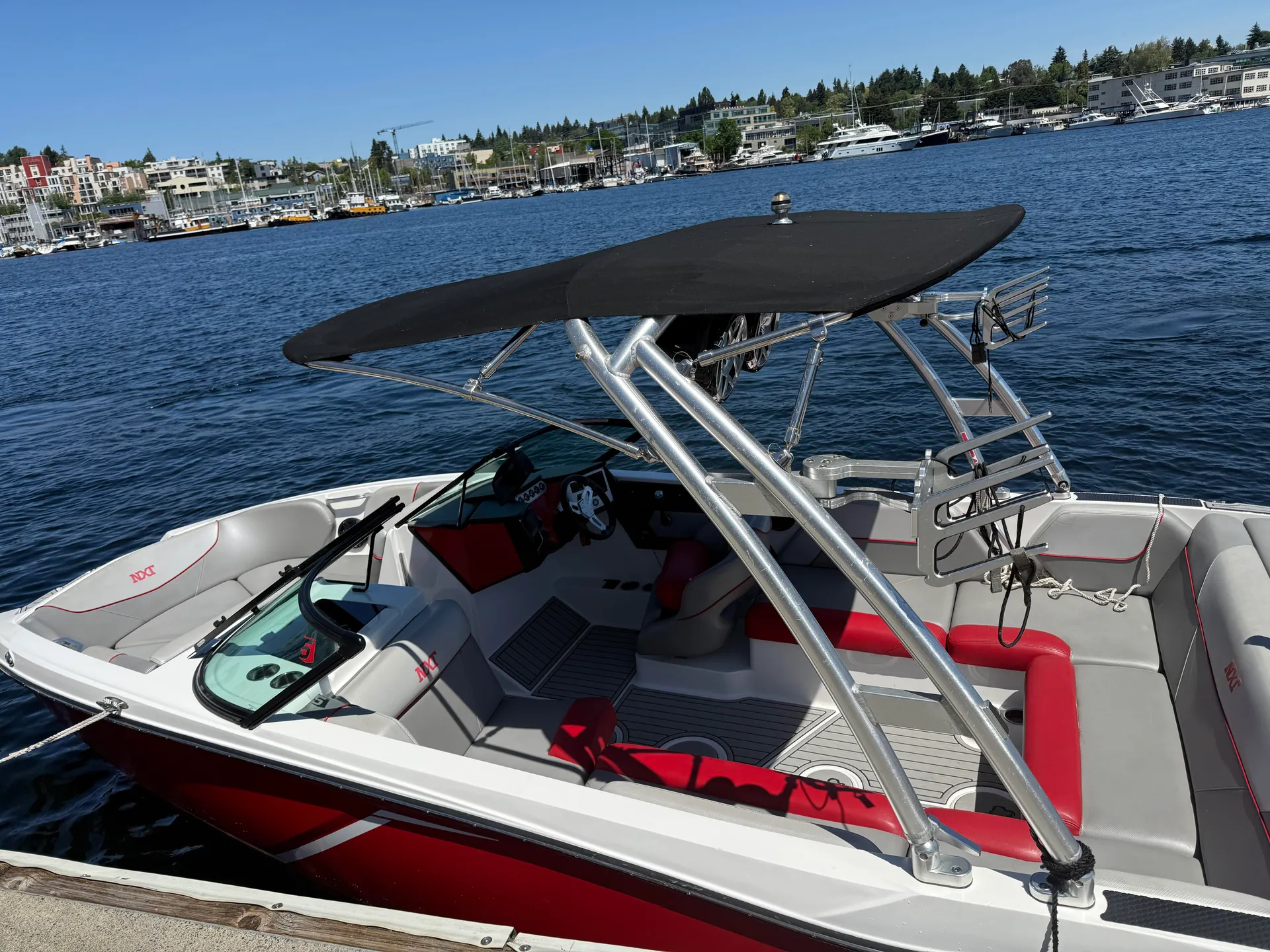 Mastercraft Boats NXT22 in Seattle, WA — photo 3
