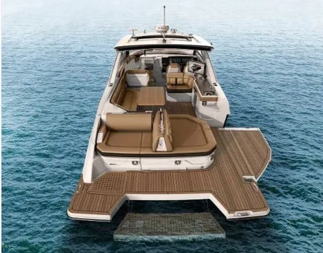 Rent a SEA RAY BOATS bow rider in Washington, DC near me