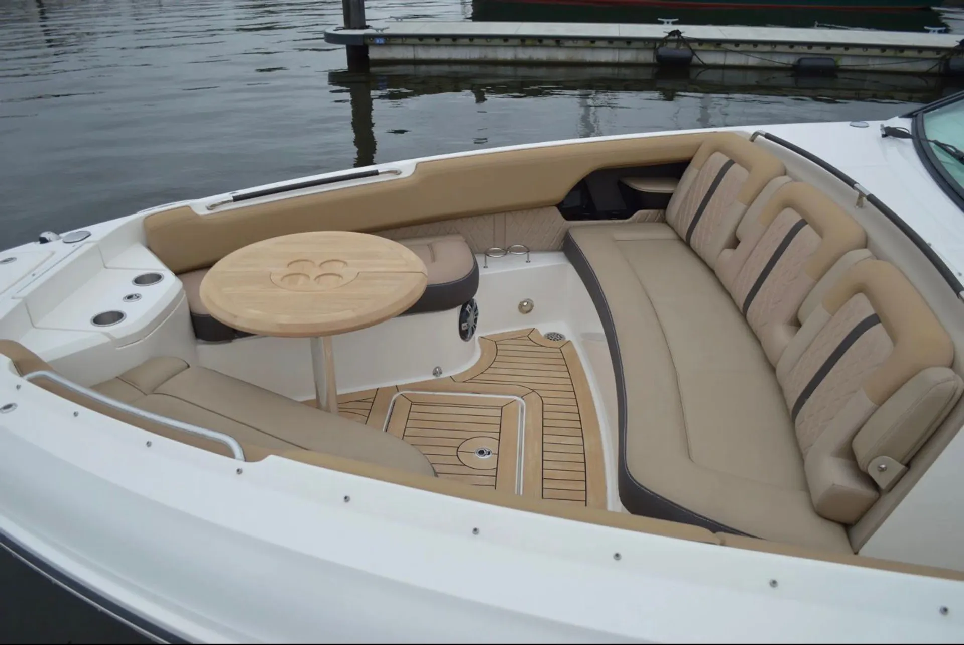 SEA RAY BOATS SLX 400 in Washington, DC — photo 6