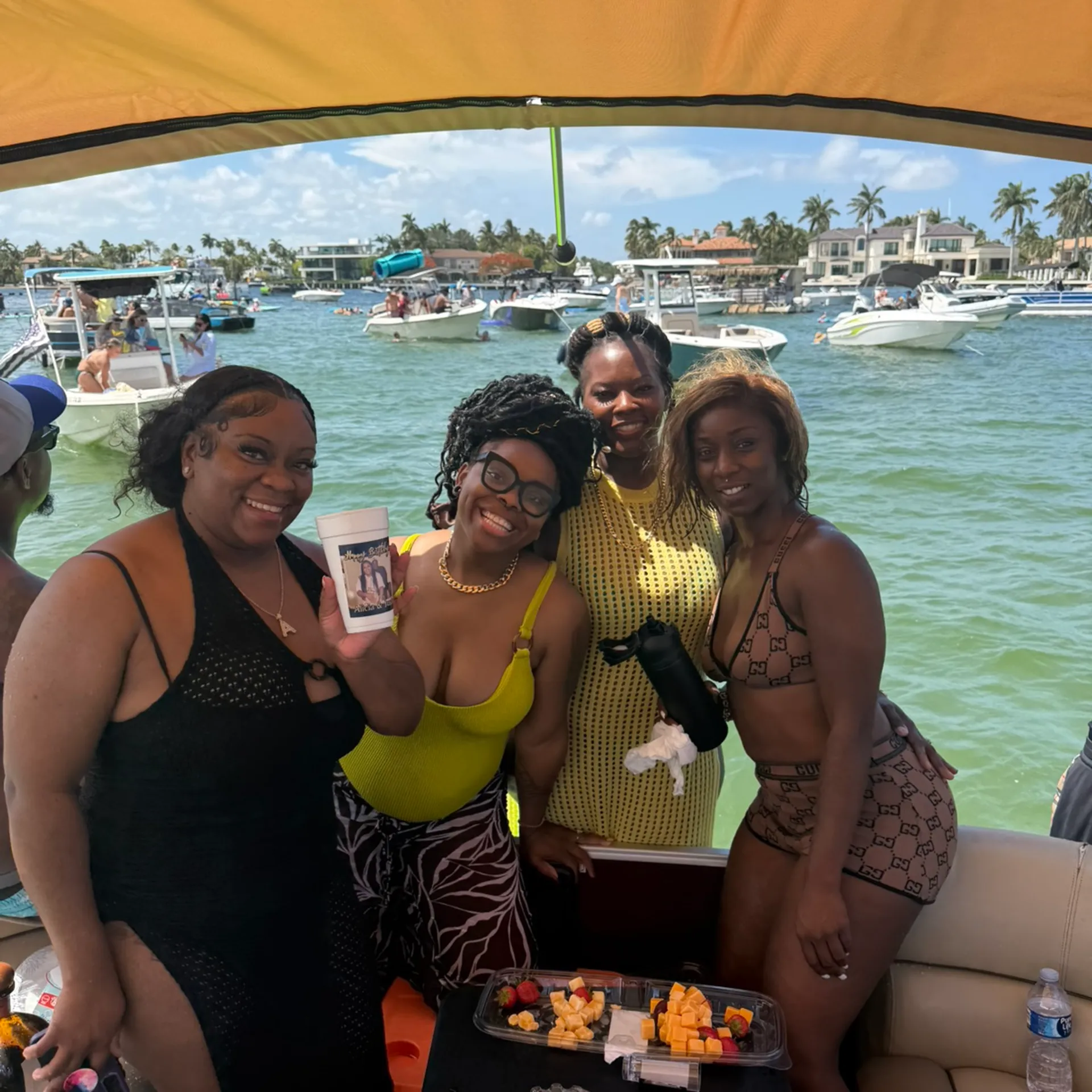 GODFREY MARINE SWEETWATER 2286 C in Fort Lauderdale, FL — photo 8