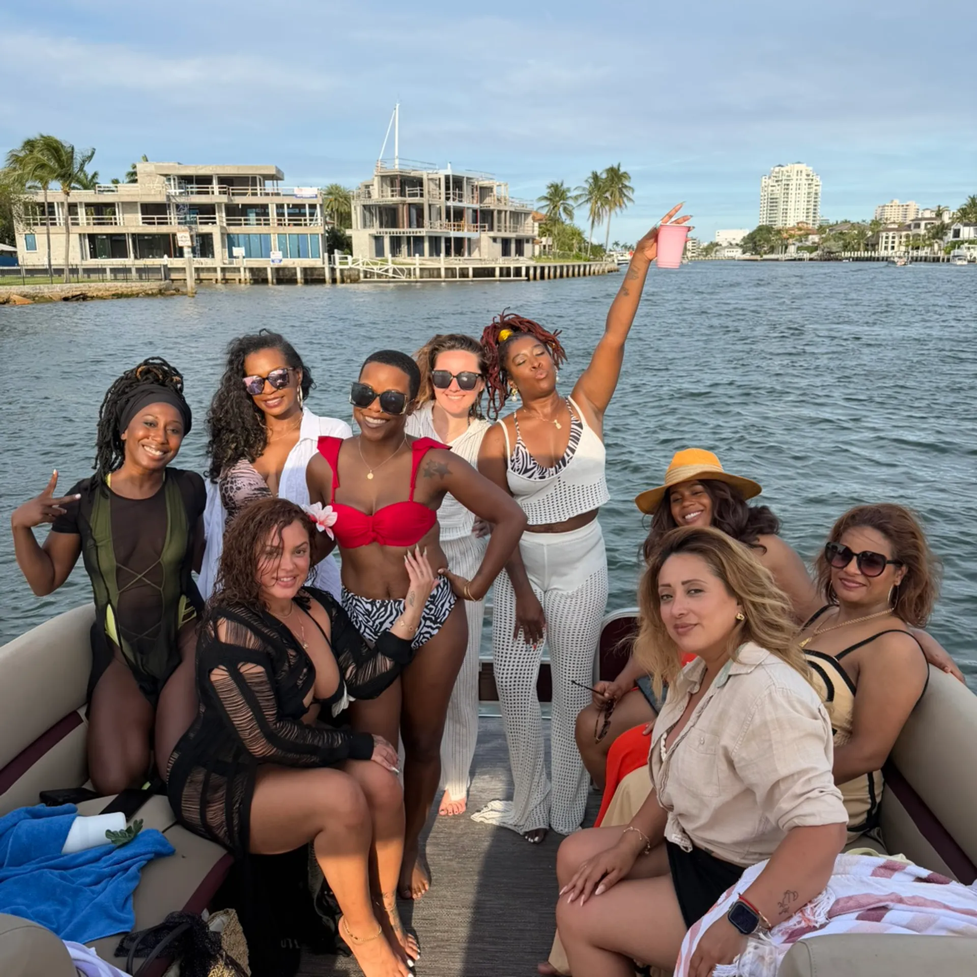 Rhythm and Waves — 22ft Pontoon