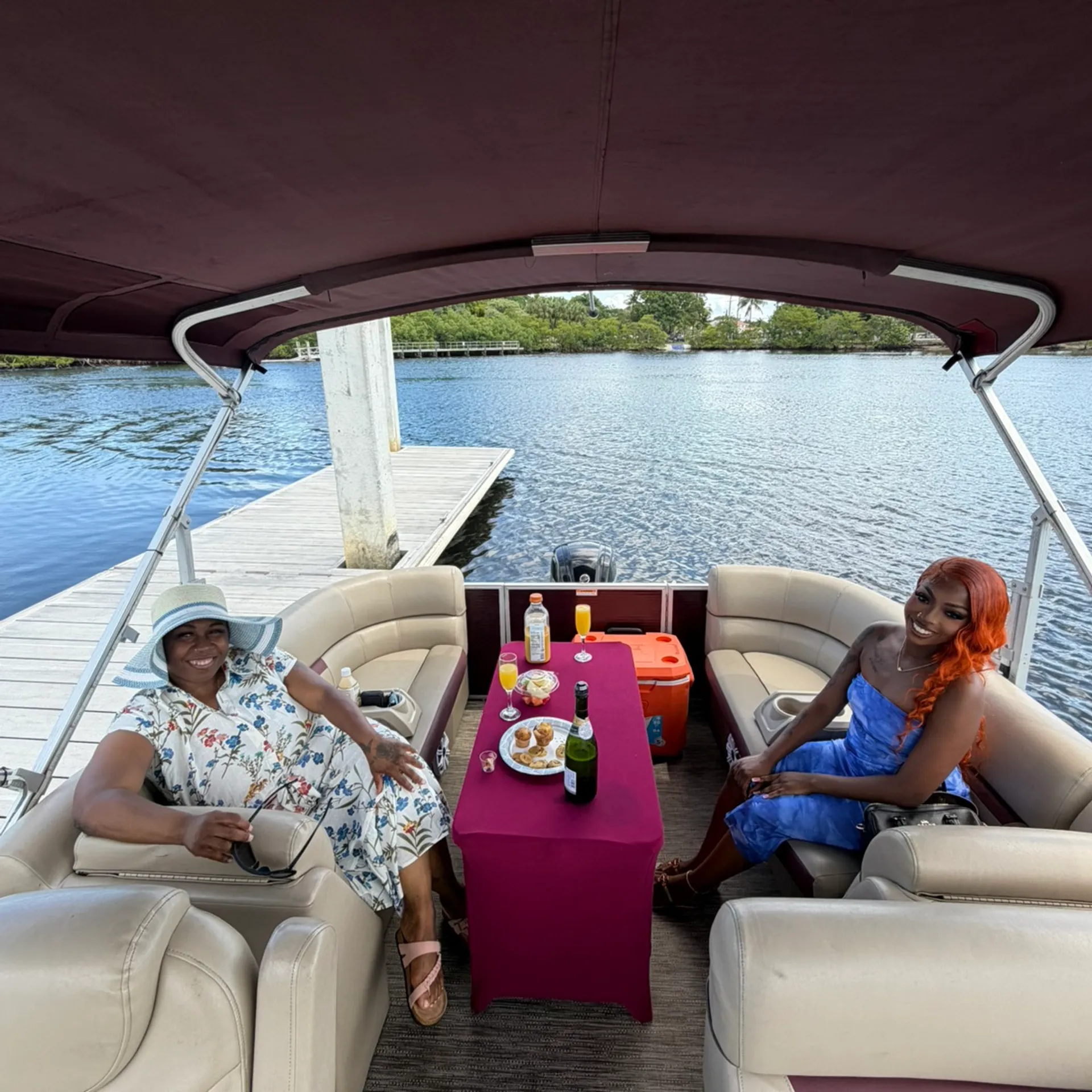 Rhythm and Waves — 22ft Pontoon