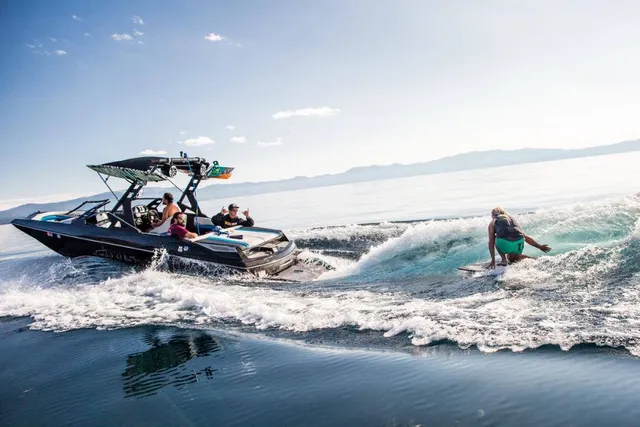Rent a AXIS WAKE RESEARCH ski and wakeboard in Carnelian Bay, CA near me