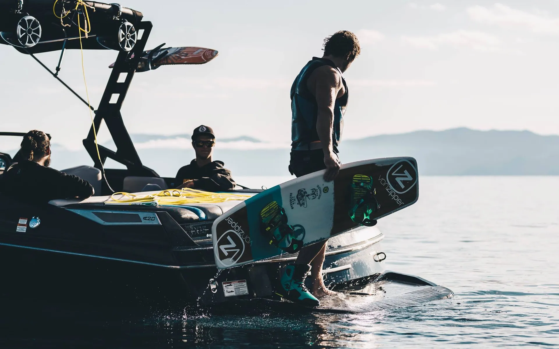 AXIS WAKE RESEARCH T22 W/TRAILER in Carnelian Bay, CA — photo 3