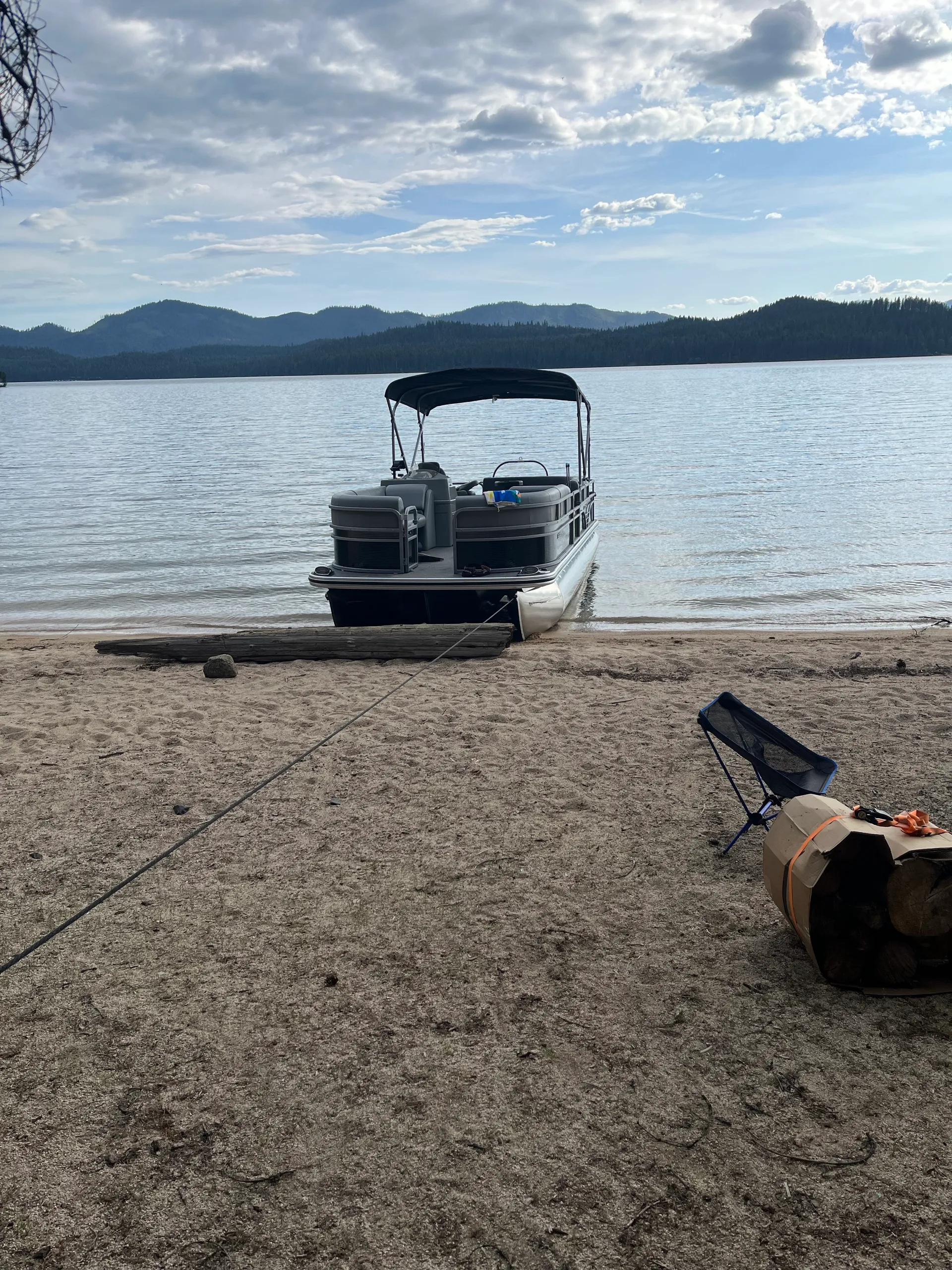 LOWE PONTOONS SF232 in Nine Mile Falls, WA — photo 3