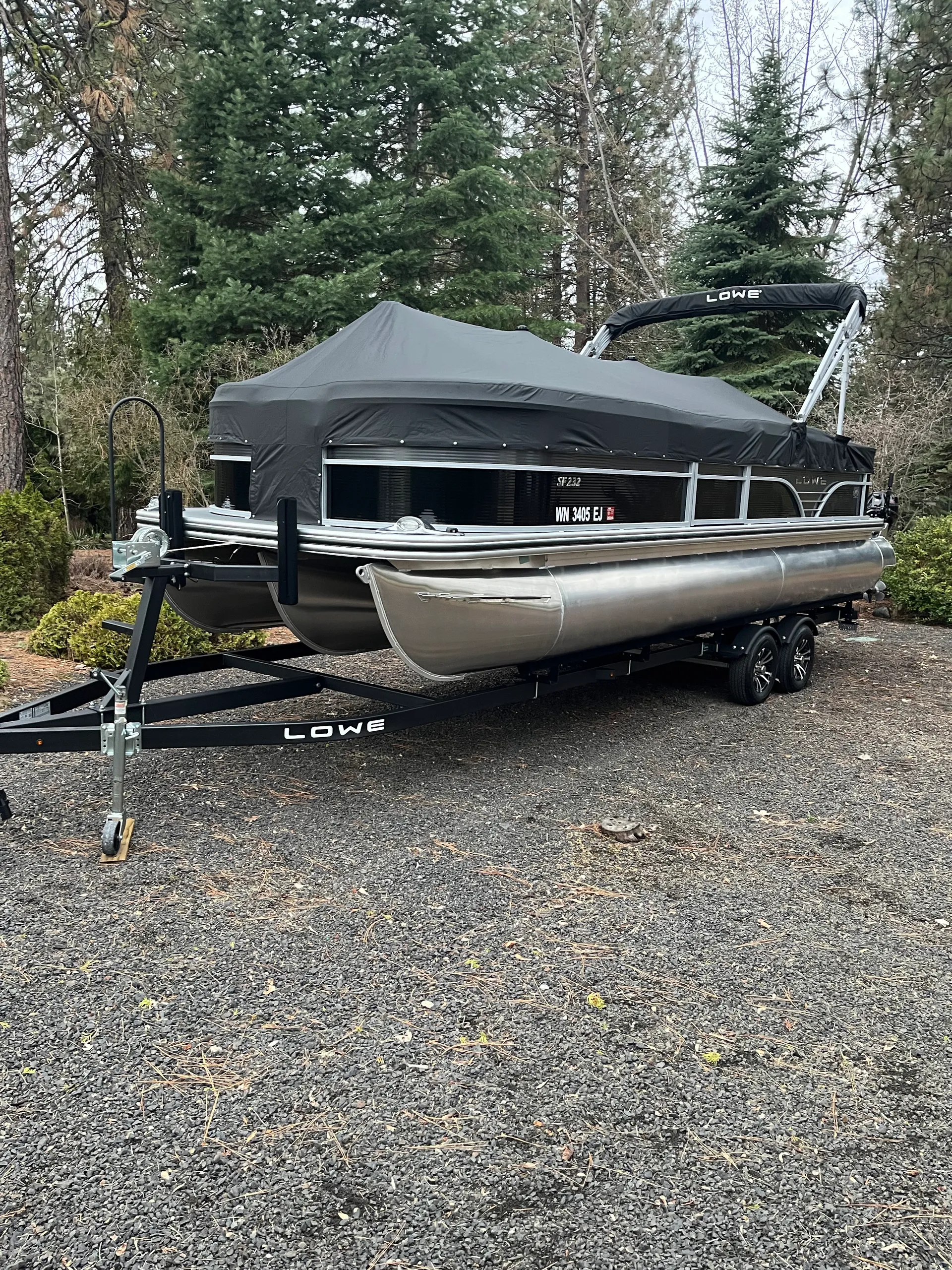 LOWE PONTOONS SF232 in Nine Mile Falls, WA — photo 4