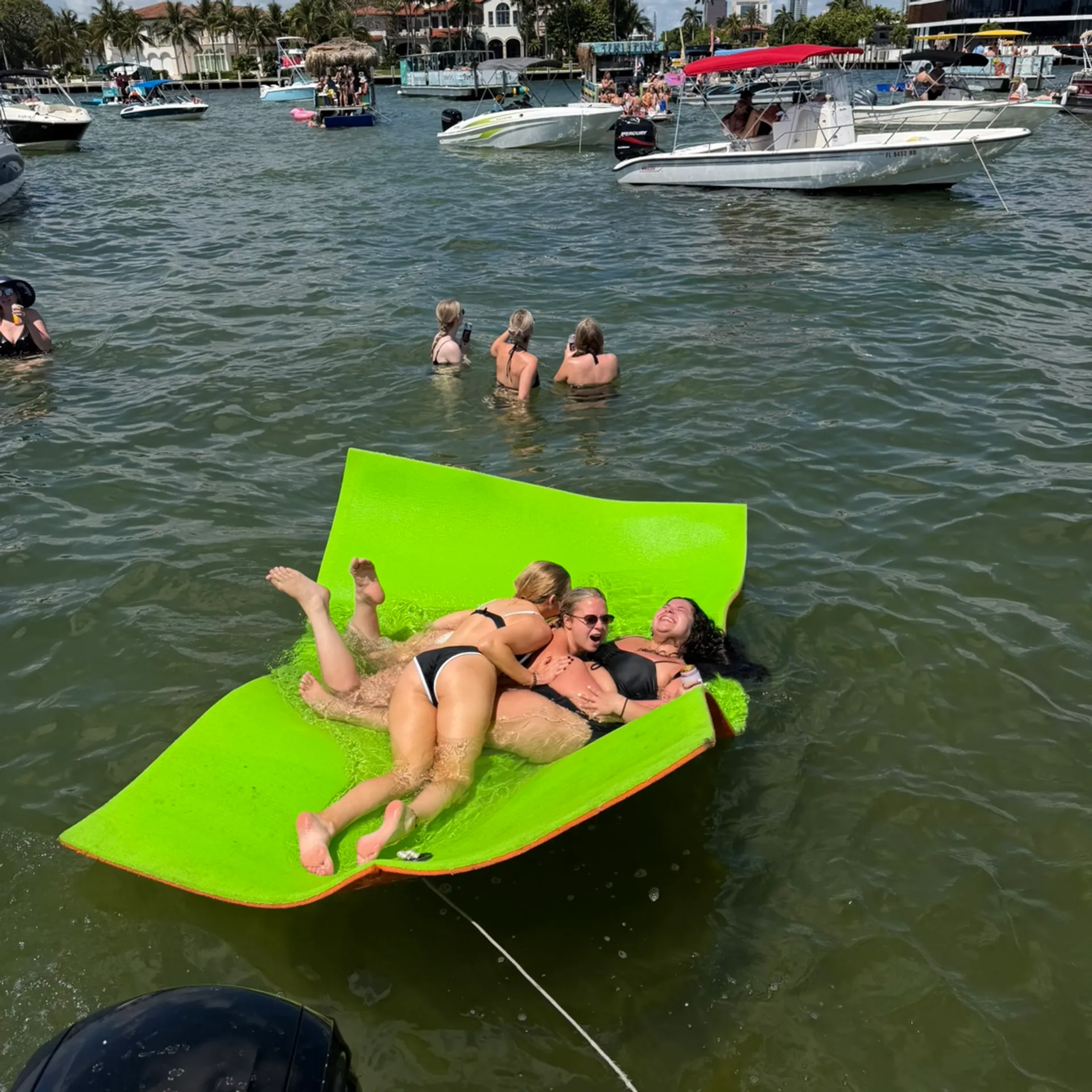 Rhythm and Waves — 22ft Pontoon