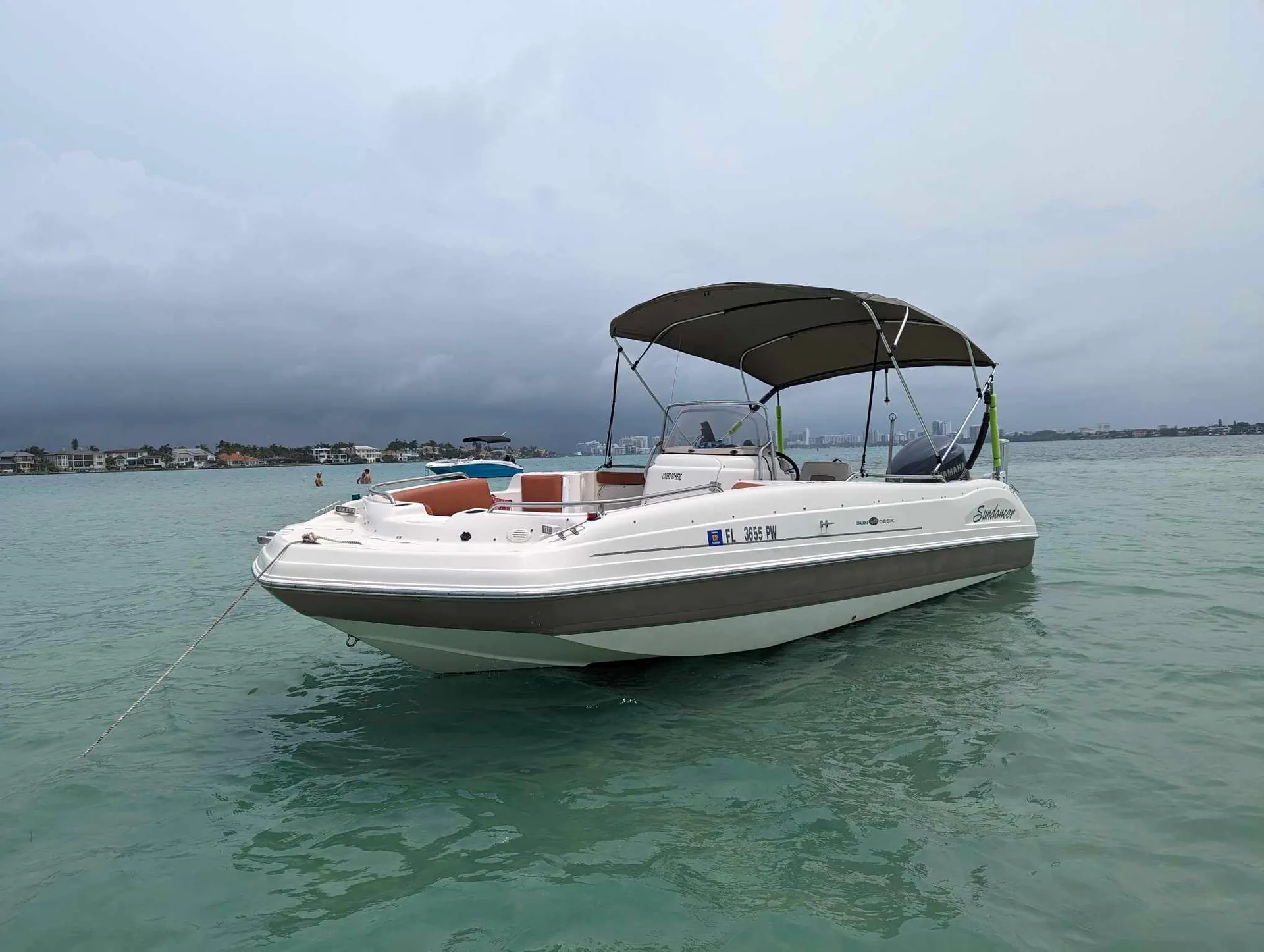 HURRICANE BOATS FD 211 in Sarasota, FL