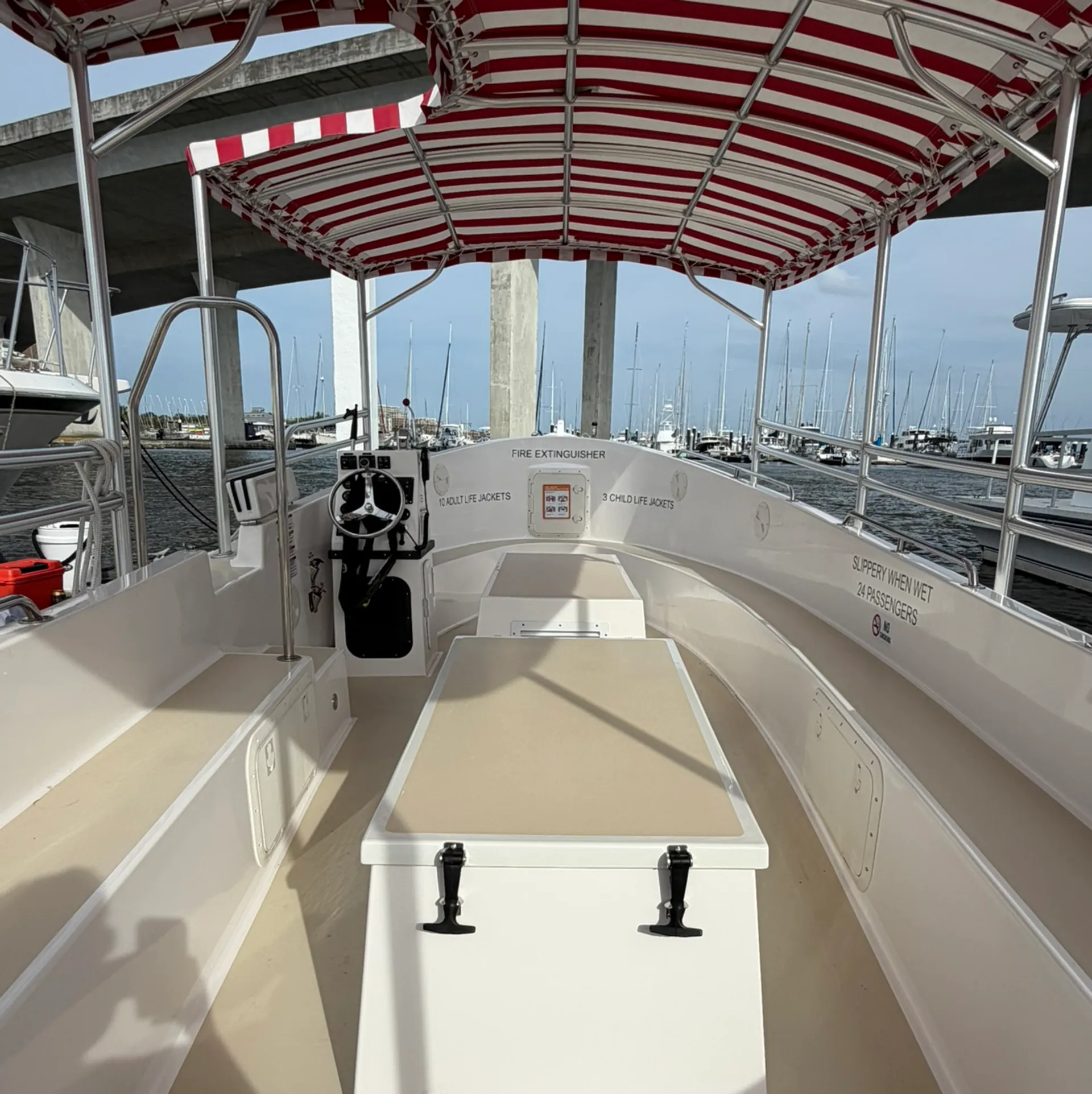 Duffy Electric Boats 26' Lobsterman in Charleston, SC — photo 7