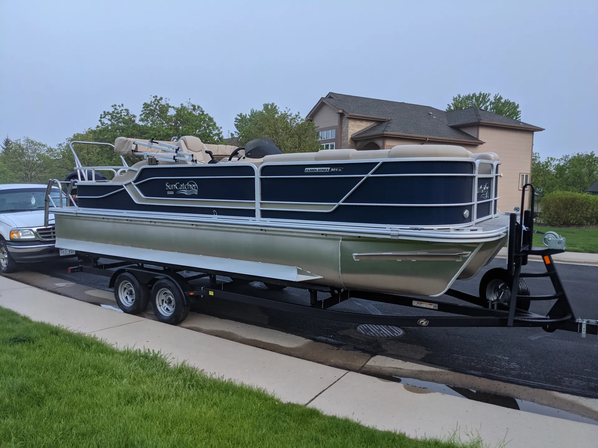 Suncatcher / 
G3 Boats Fusion 324SS in Westminster, CO — photo 9