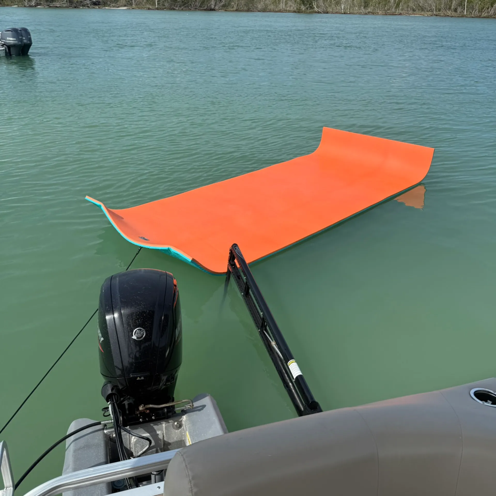 Naples Boat Rental - 20ft 9 passenger Pontoon | Keeywaydin Island
