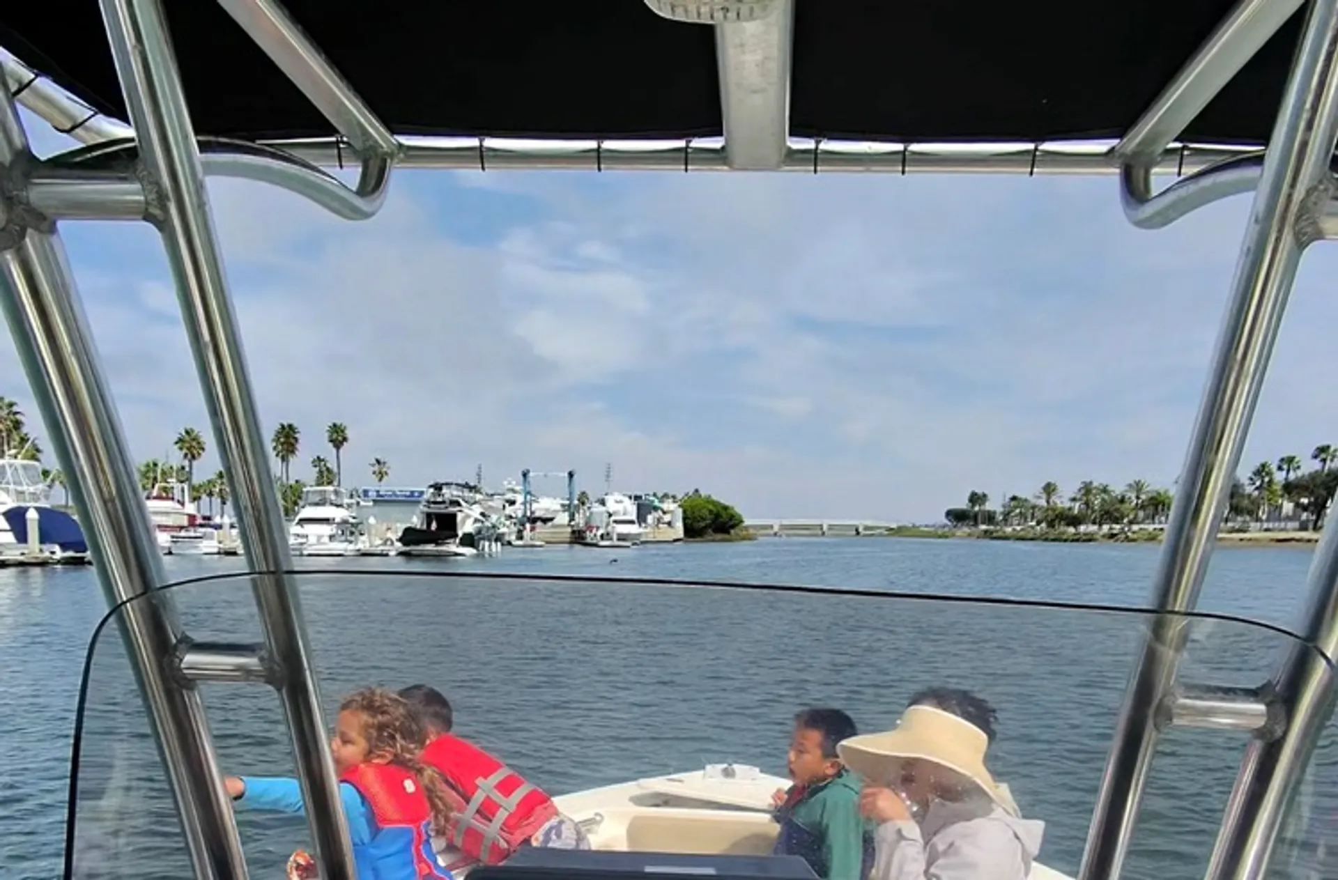 2020 Key West 239 Family Sportsman. Easy to control, reliable and safe