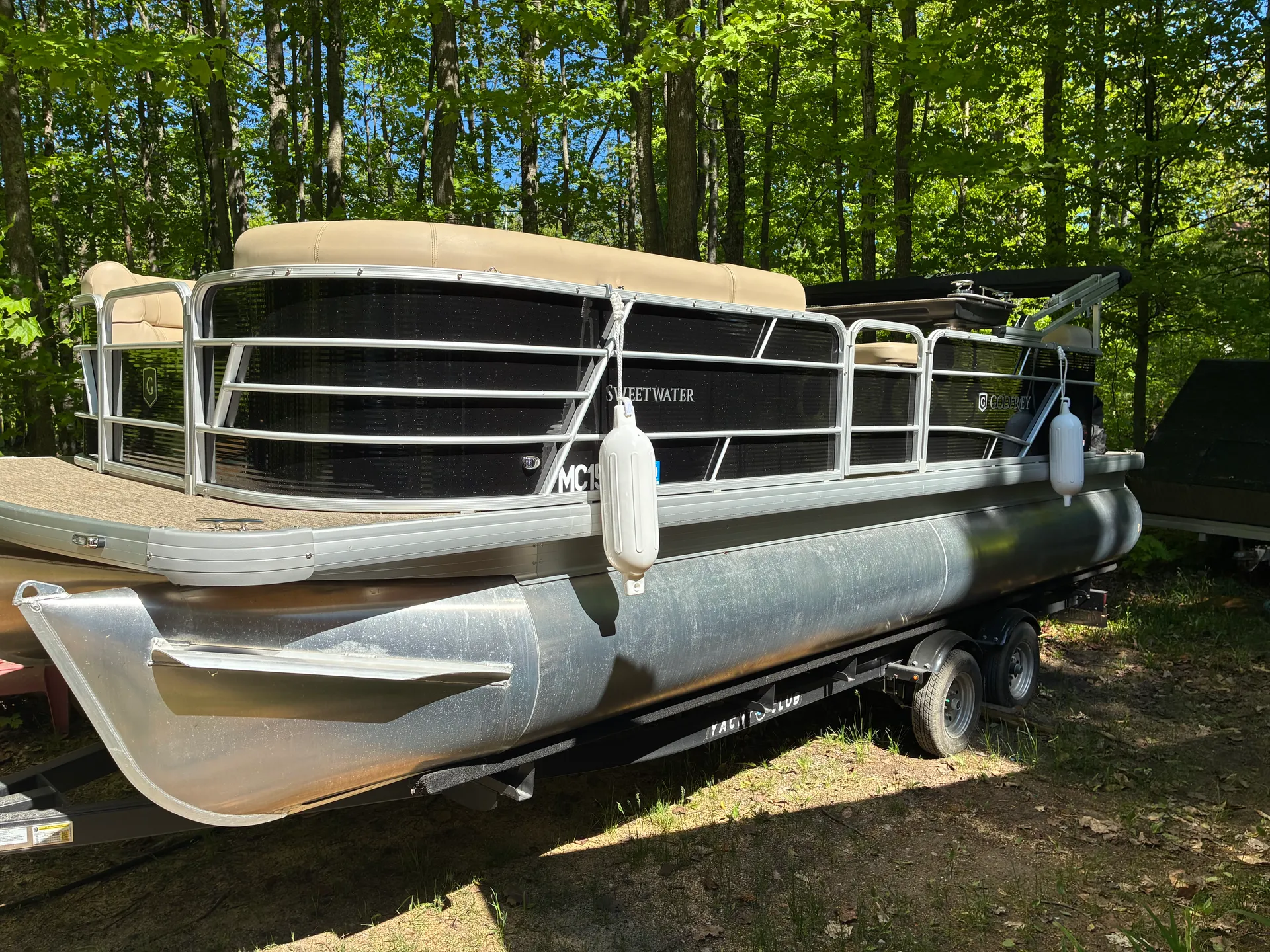 GODFREY MARINE SWEETWATER 2286 MT in Gaylord, MI