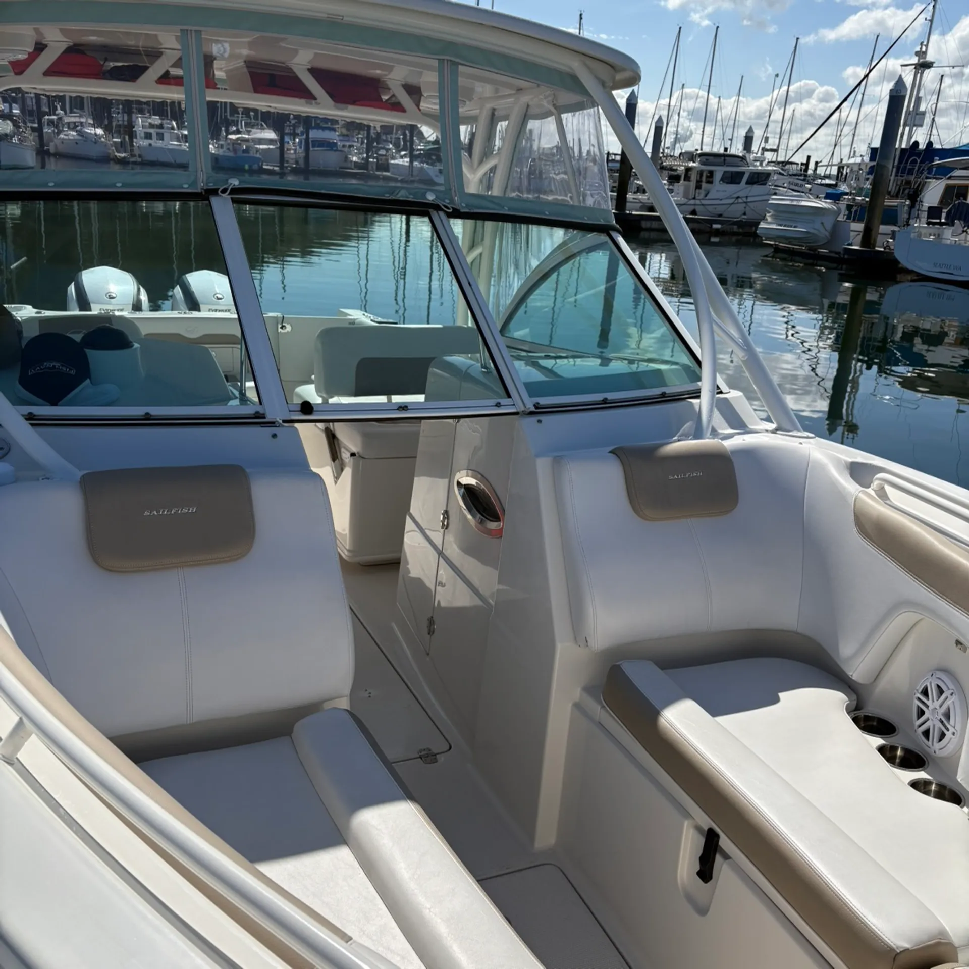 27’ Sailfish Dual Console - Cruise, Fish, and Crab in style!