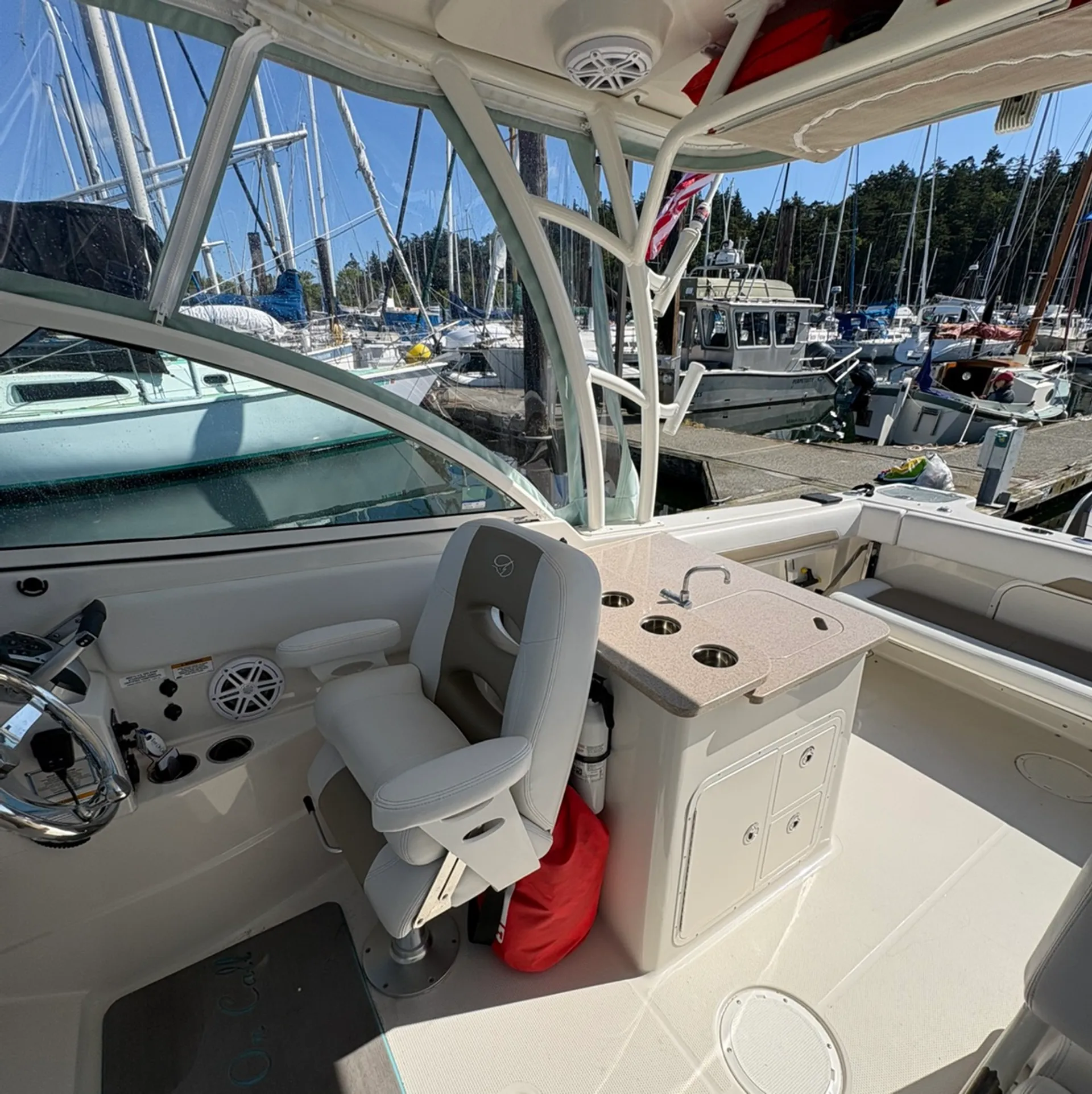 27’ Sailfish Dual Console - Cruise, Fish, and Crab in style!