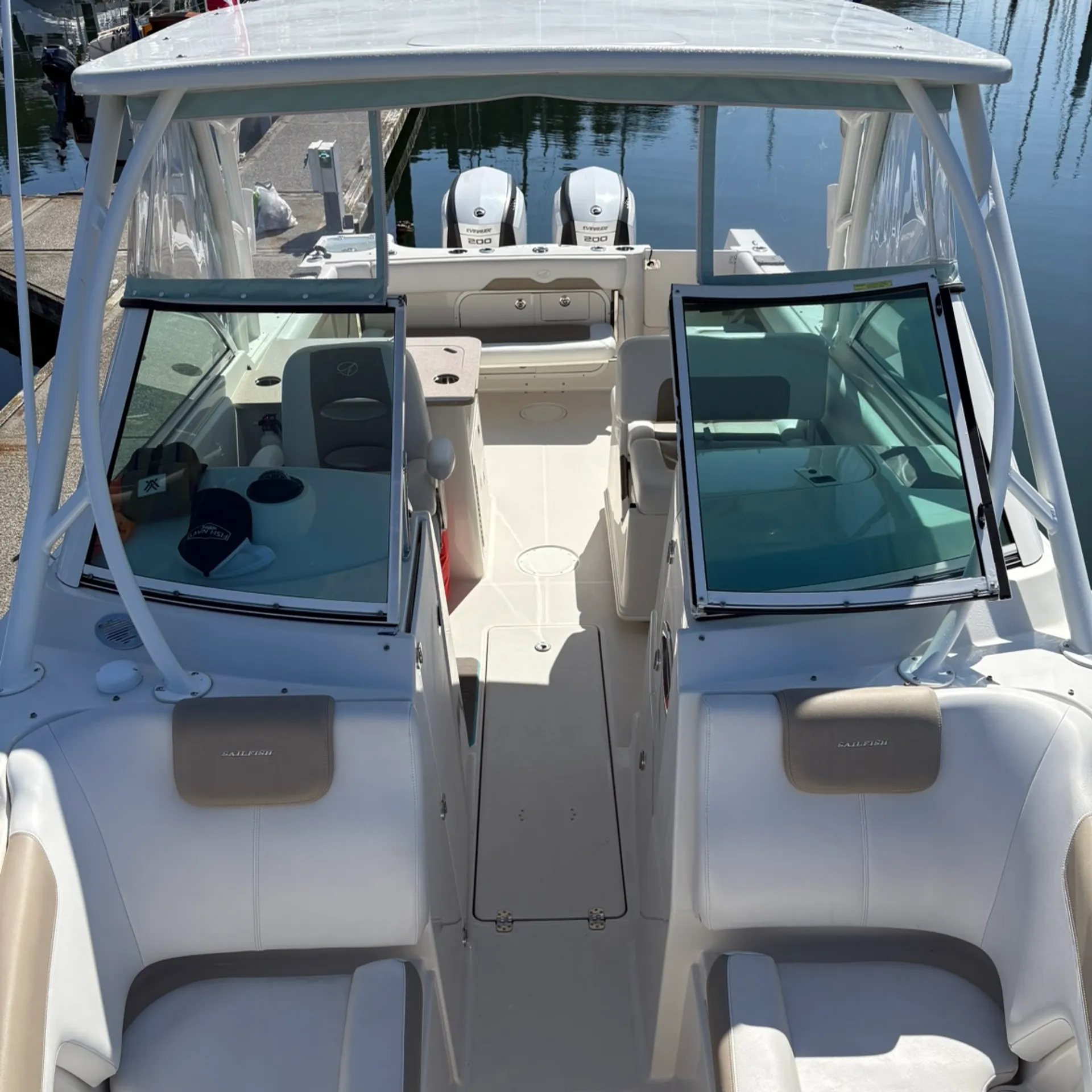 27’ Sailfish Dual Console - Cruise, Fish, and Crab in style!