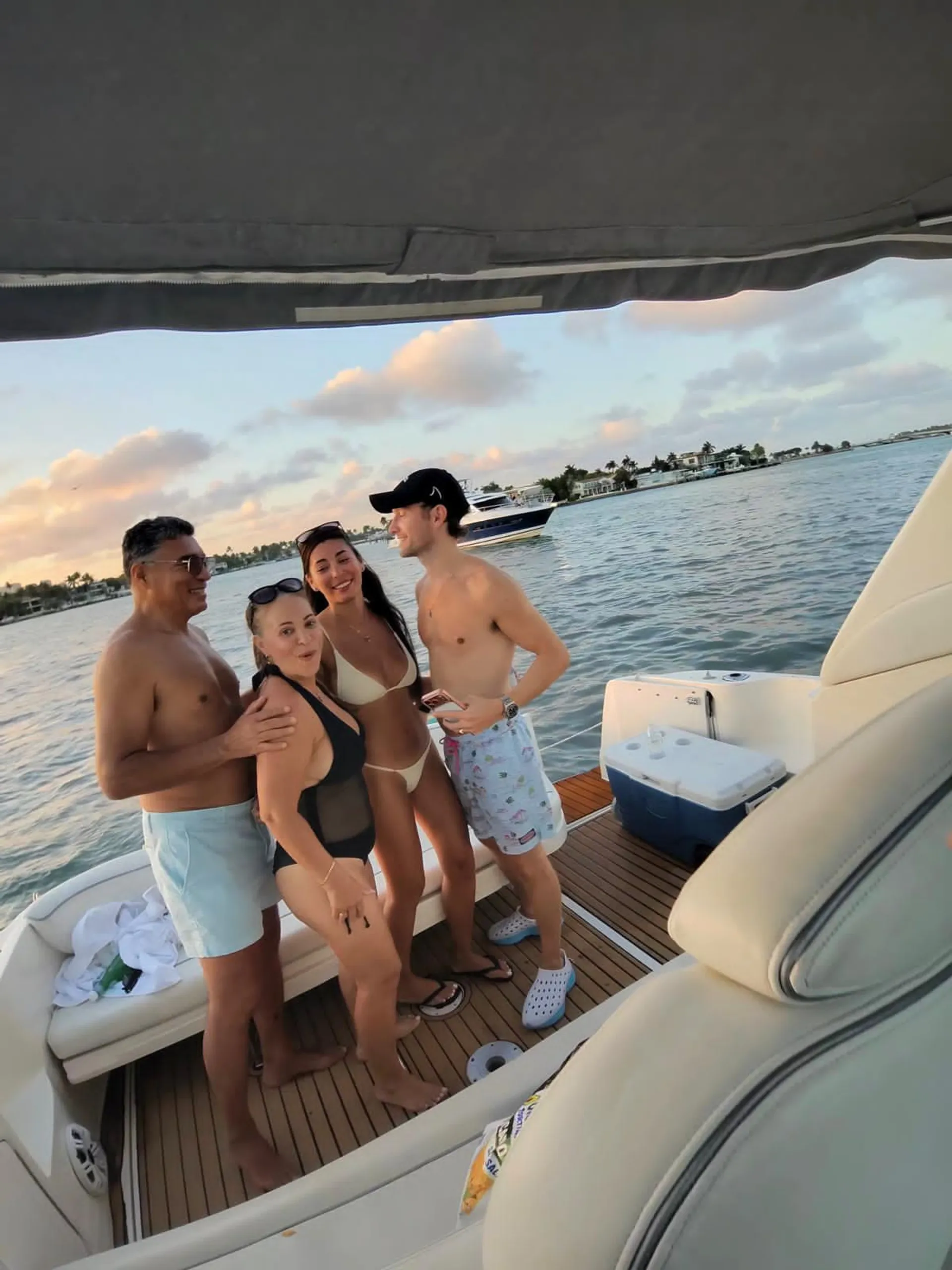 Experience "HABANA“ Sundancer 37FT in Miami!