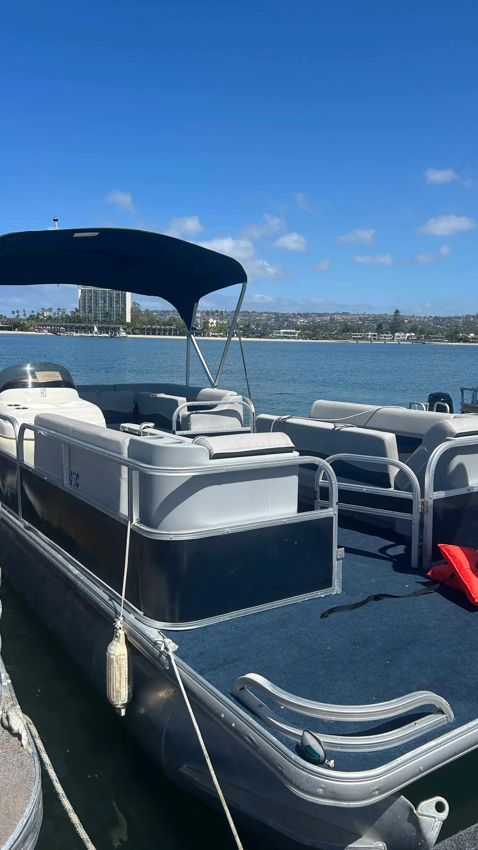 Tracker By Tracker Marine Pontoon in San Diego, CA — photo 2
