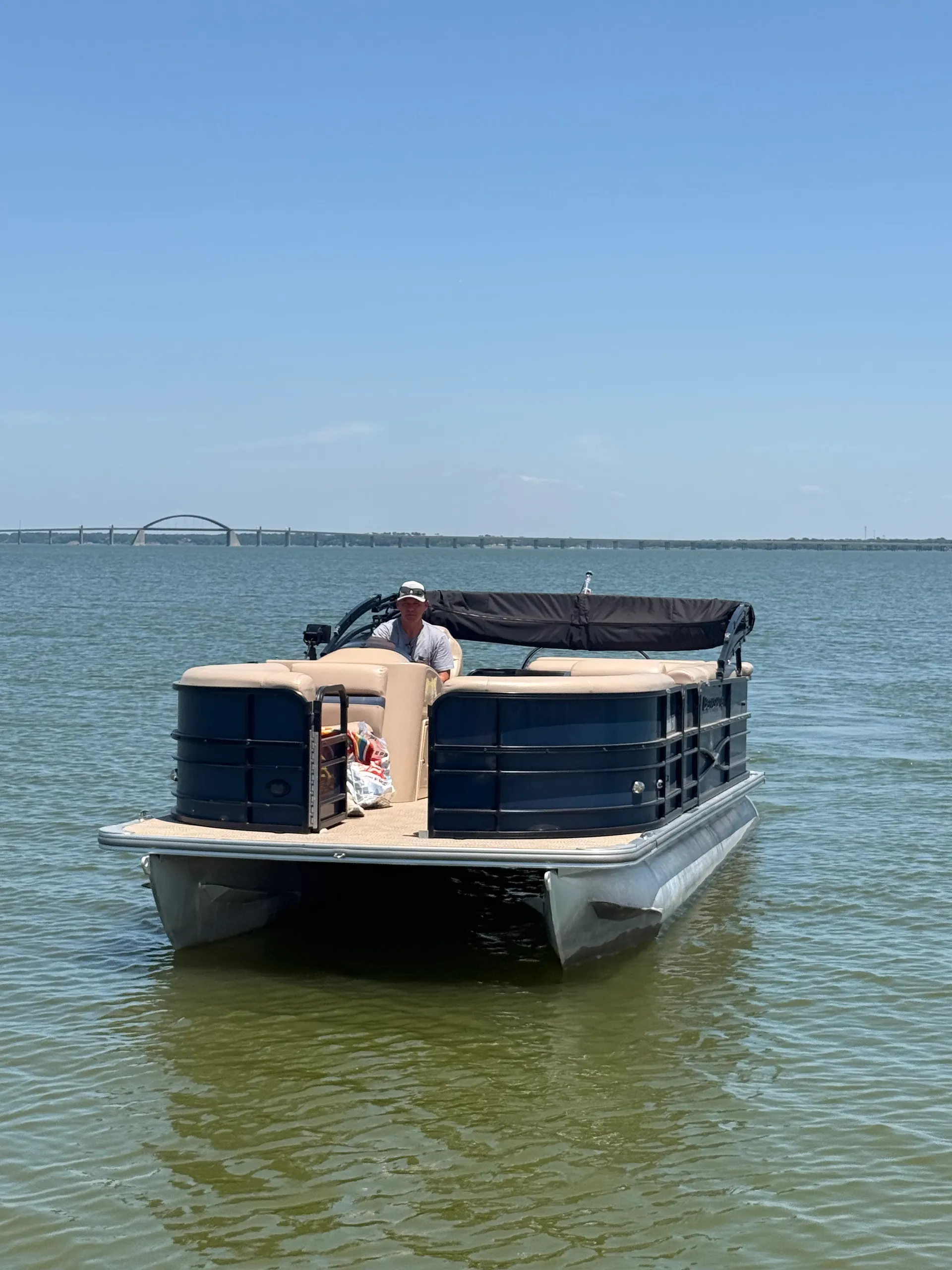 BERKSHIRE PONTOONS 20CL 3.0 in Hickory Creek, TX — photo 3