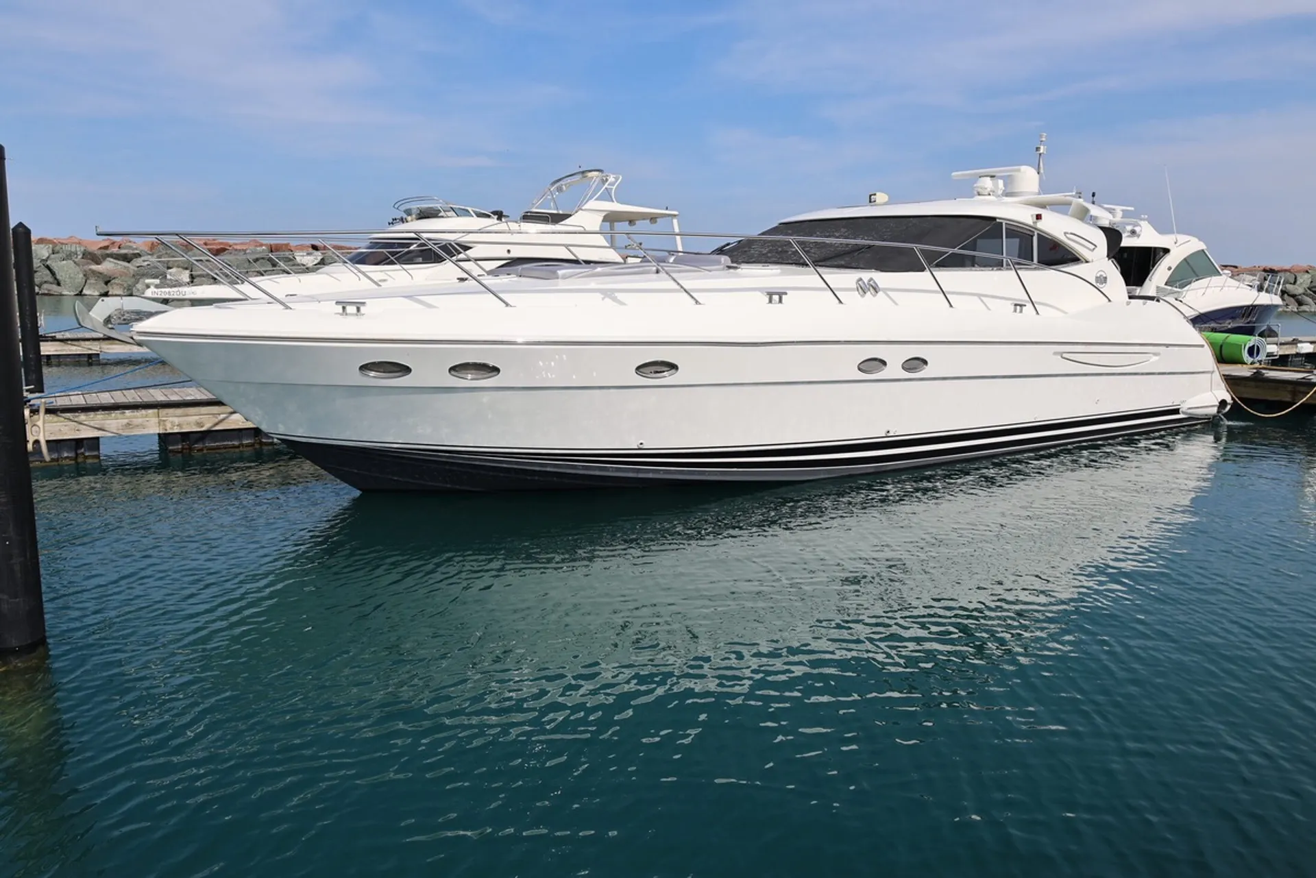 NEPTUNUS YACHTS 54 EXPRESS CRUISER in Chicago, IL — photo 2
