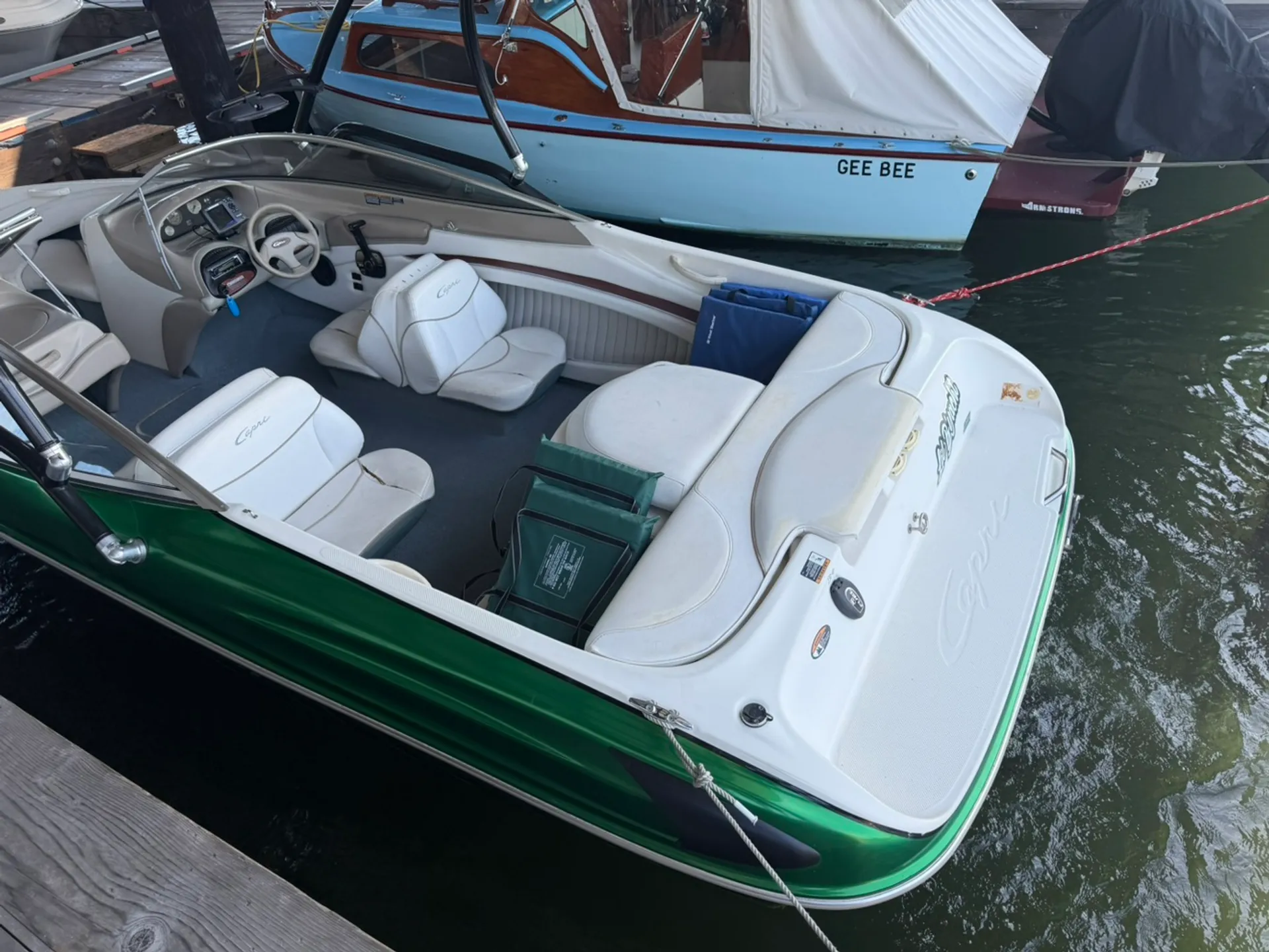 Sea Ray Boats 21 Bow Rider in Seattle, WA — photo 5