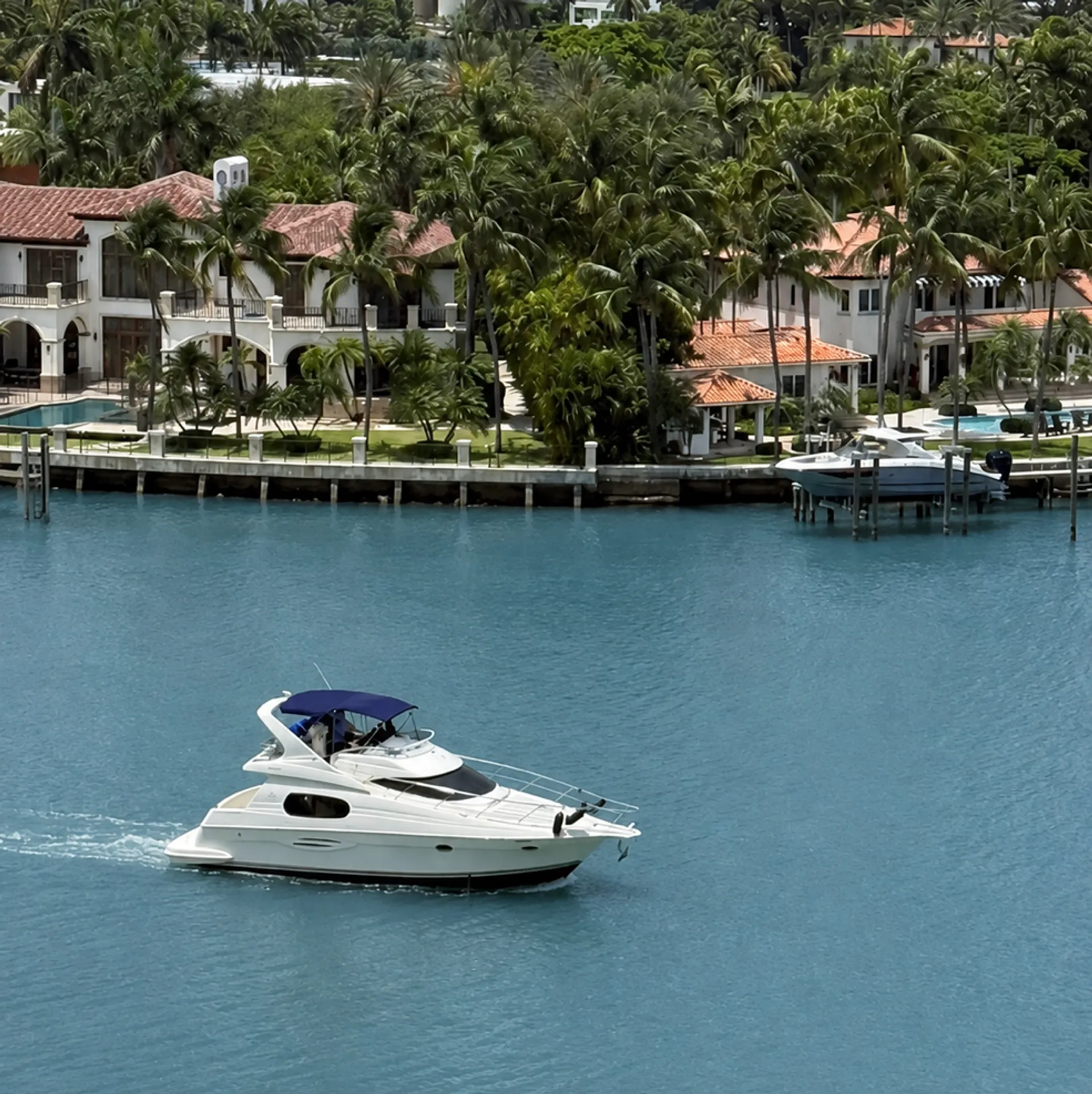 46” SPORT BRIDGE YACHT
