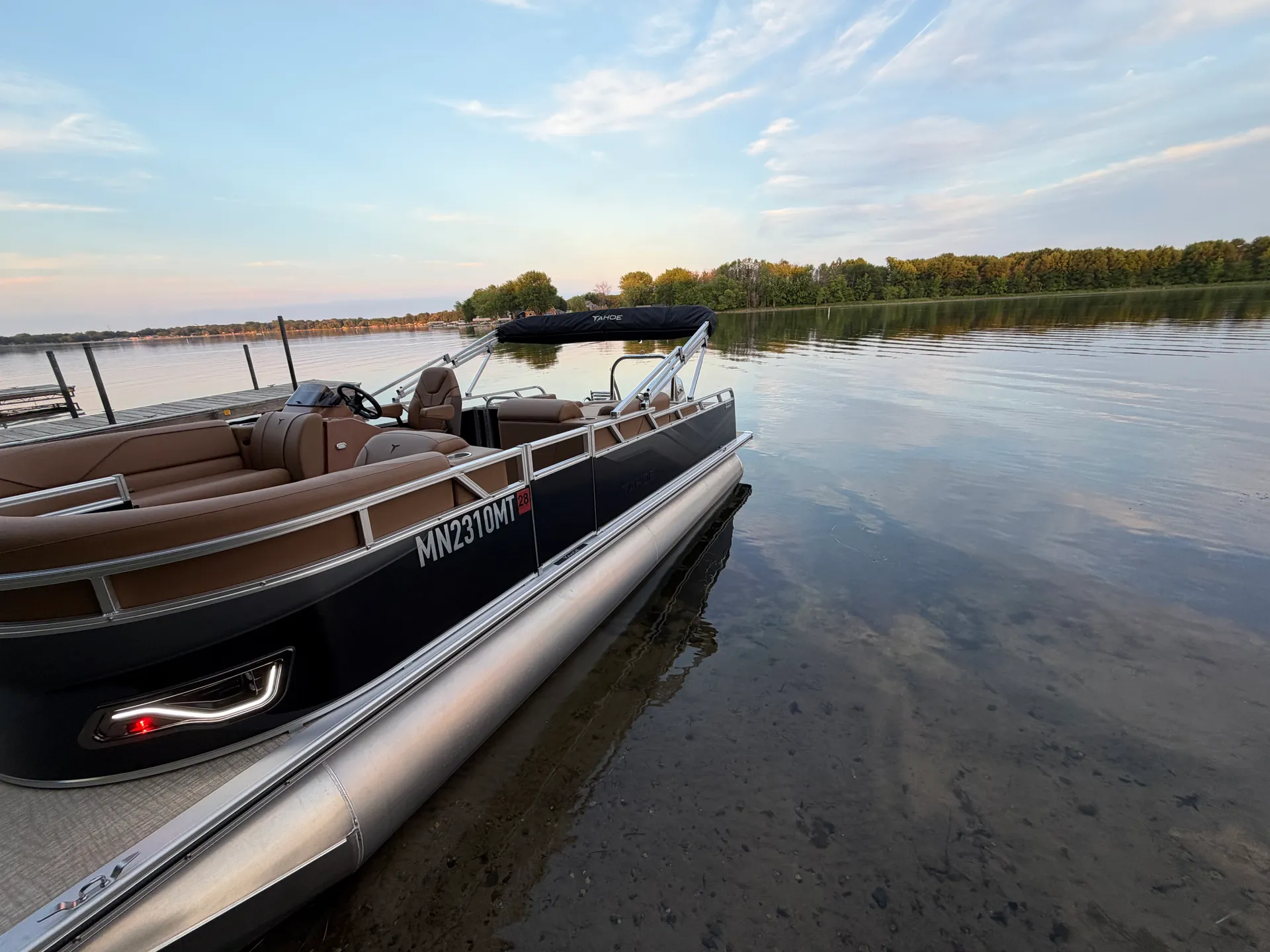 TAHOE PONTOONS SPORT 85 CRUISE REAR BENCH 2185 CRB in Columbus, MN — photo 2
