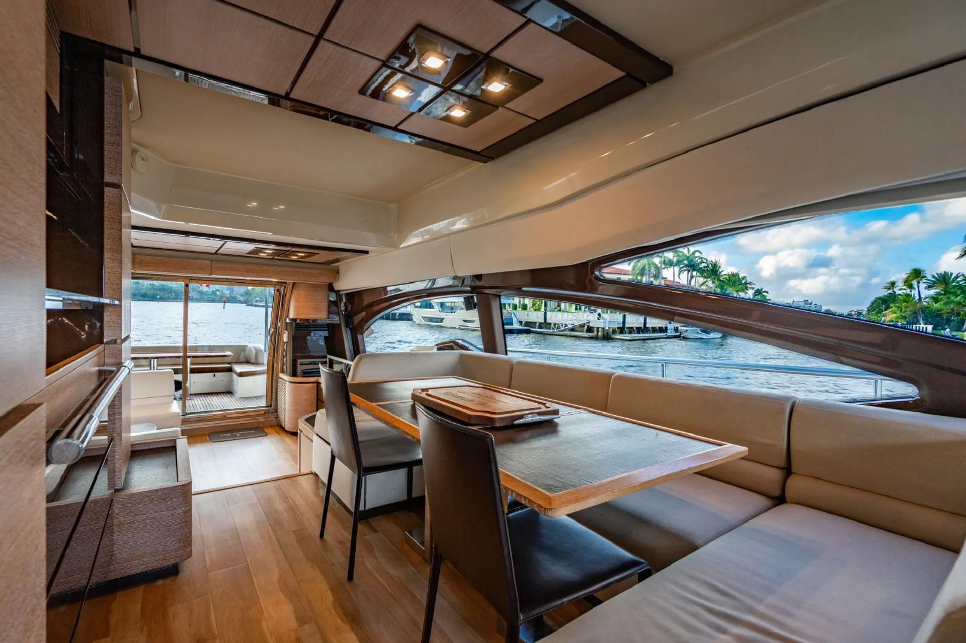 Azimut Yachts 70FT in Miami Beach, FL — photo 7