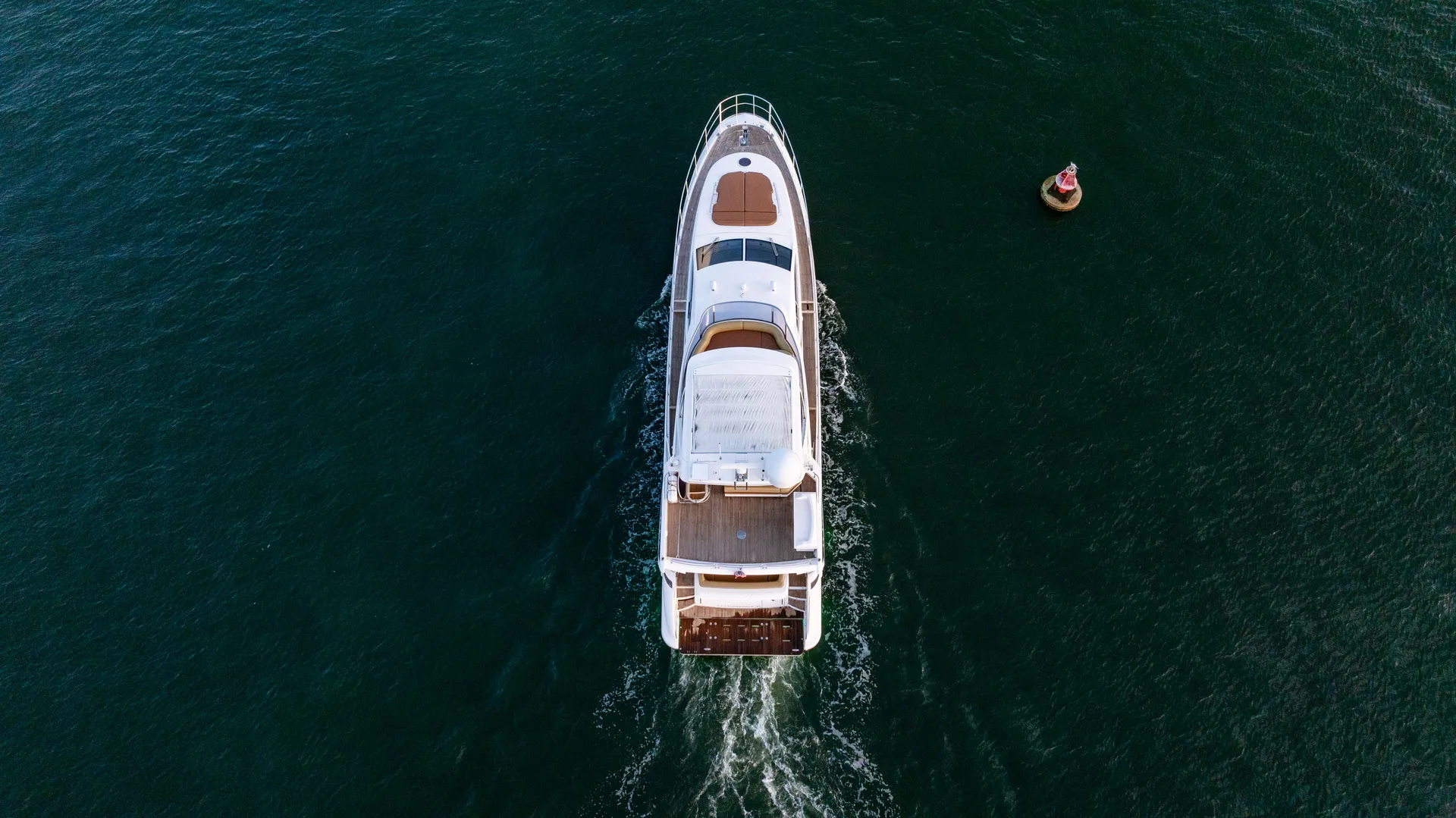 Azimut Yachts 70FT in Miami Beach, FL — photo 5