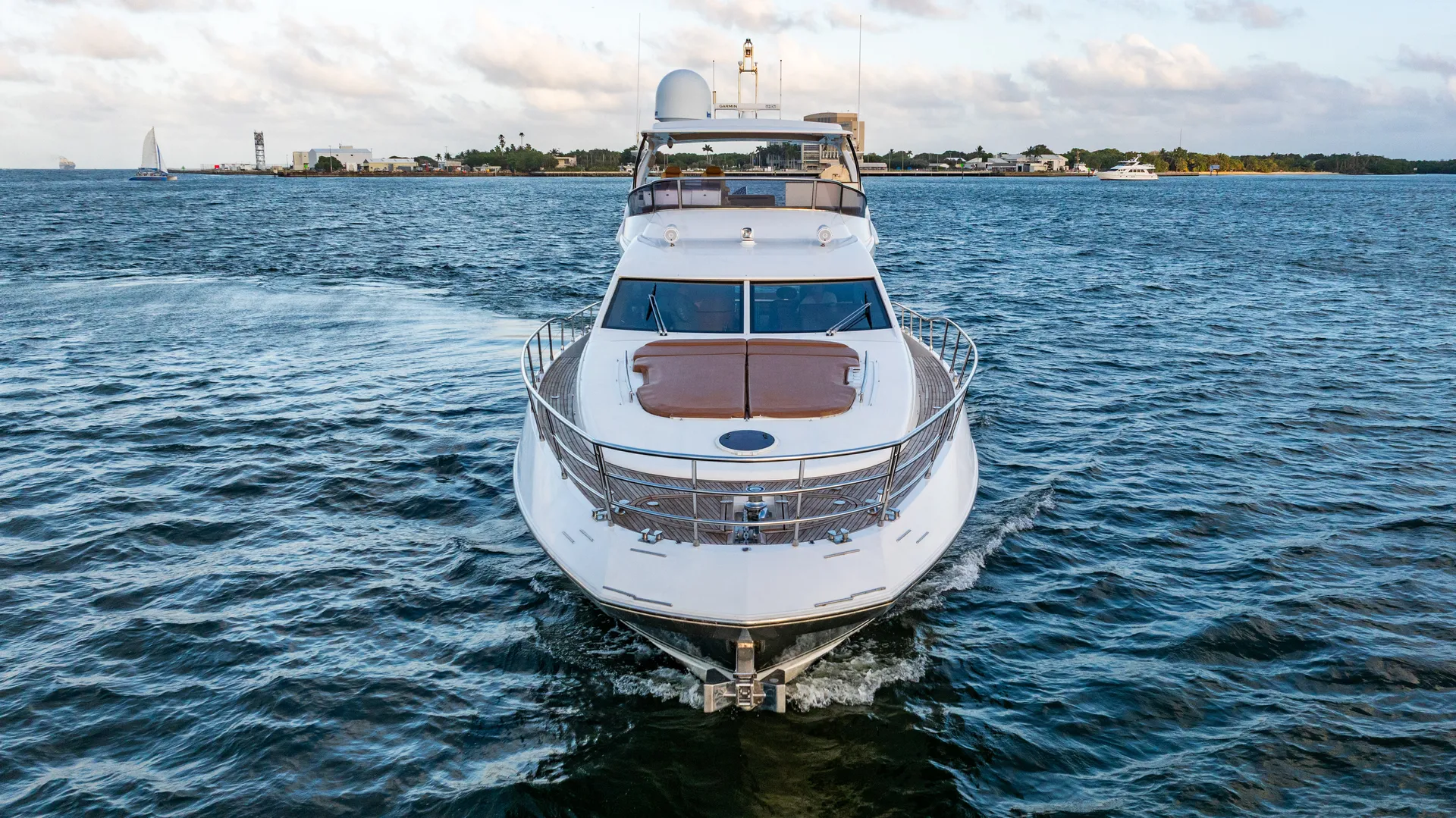 Azimut Yachts 70FT in Miami Beach, FL — photo 3