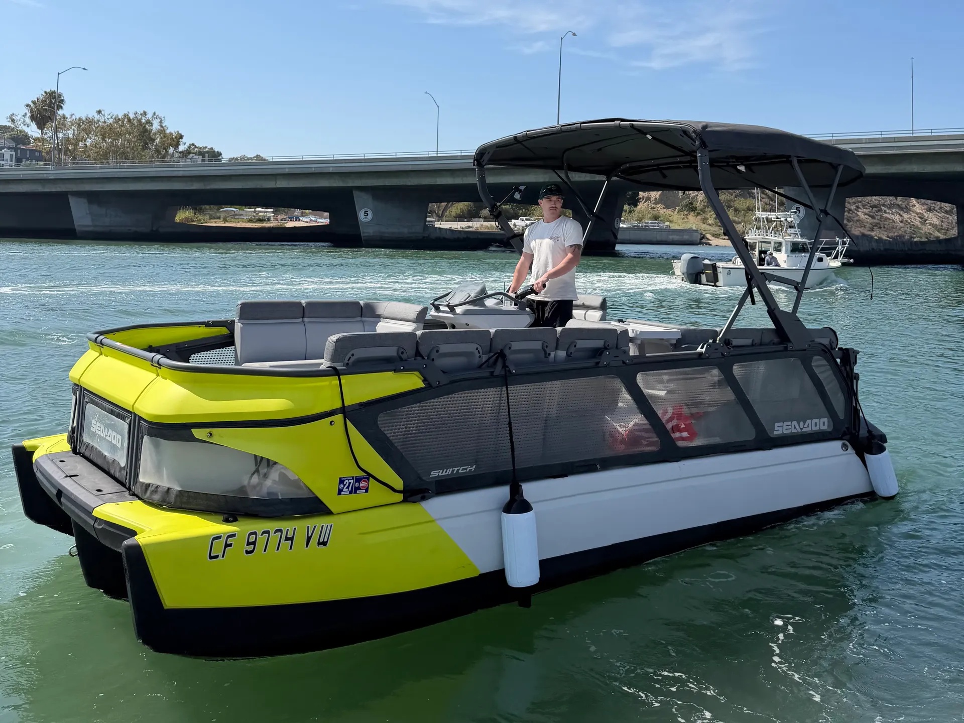 SEA-DOO SWITCH CRUISE 21 in Newport Beach, CA — photo 2